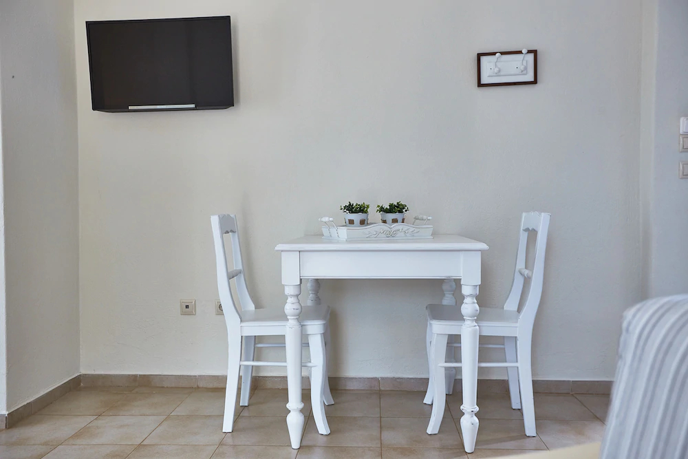 Aelia Apartments