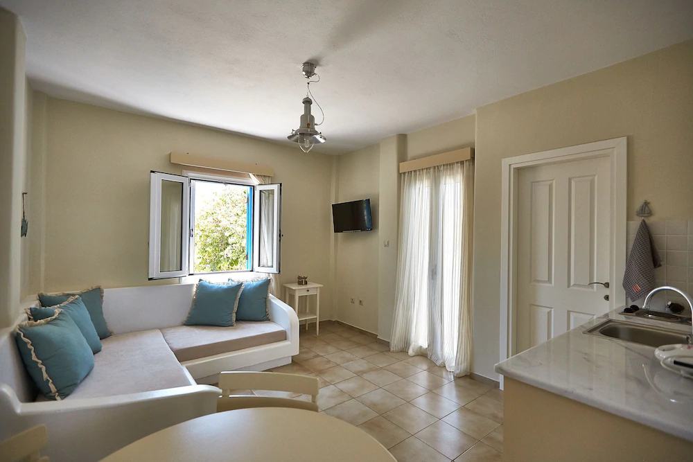 Aelia Apartments
