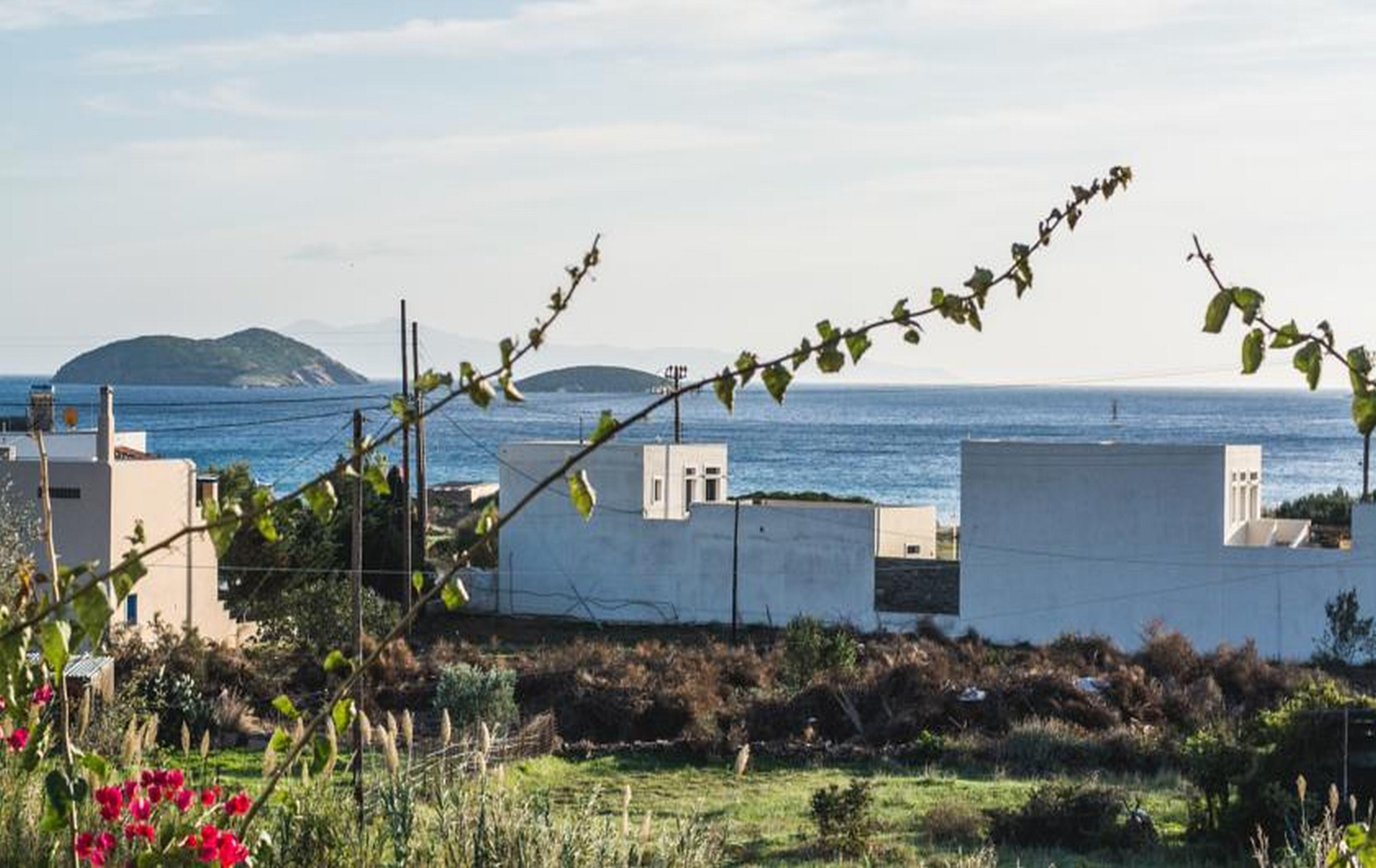 Andros Maisonettes