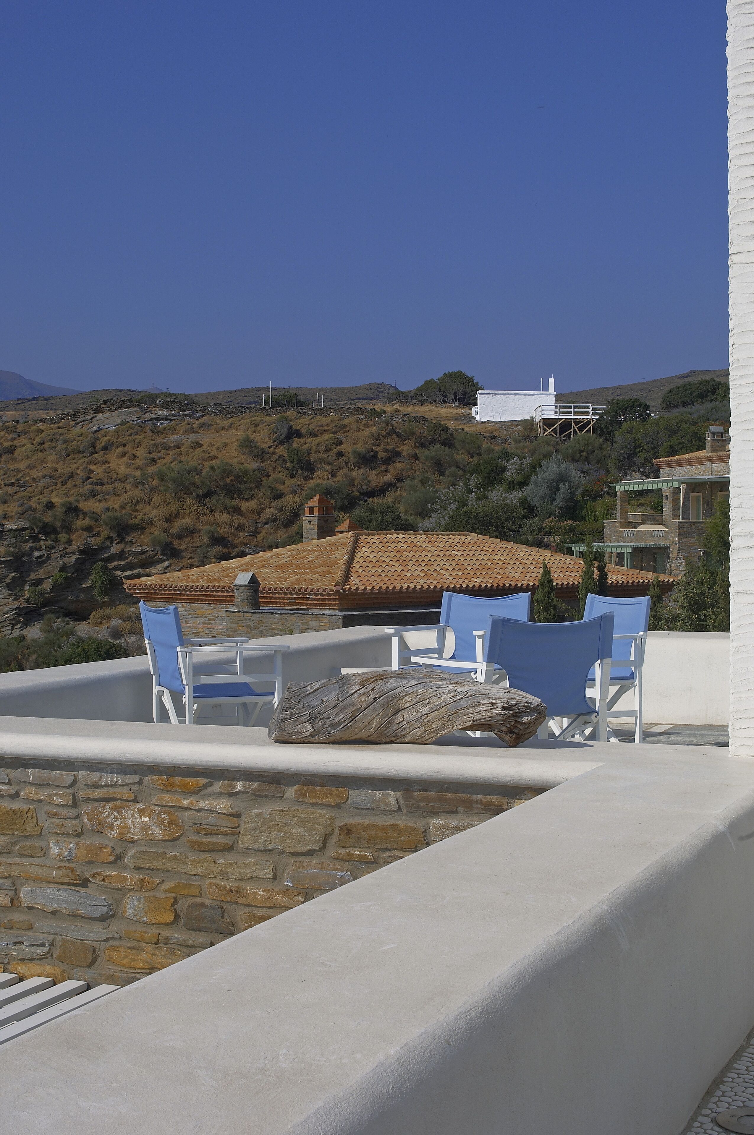 Seaside luxury villa by VillaRentalsgr