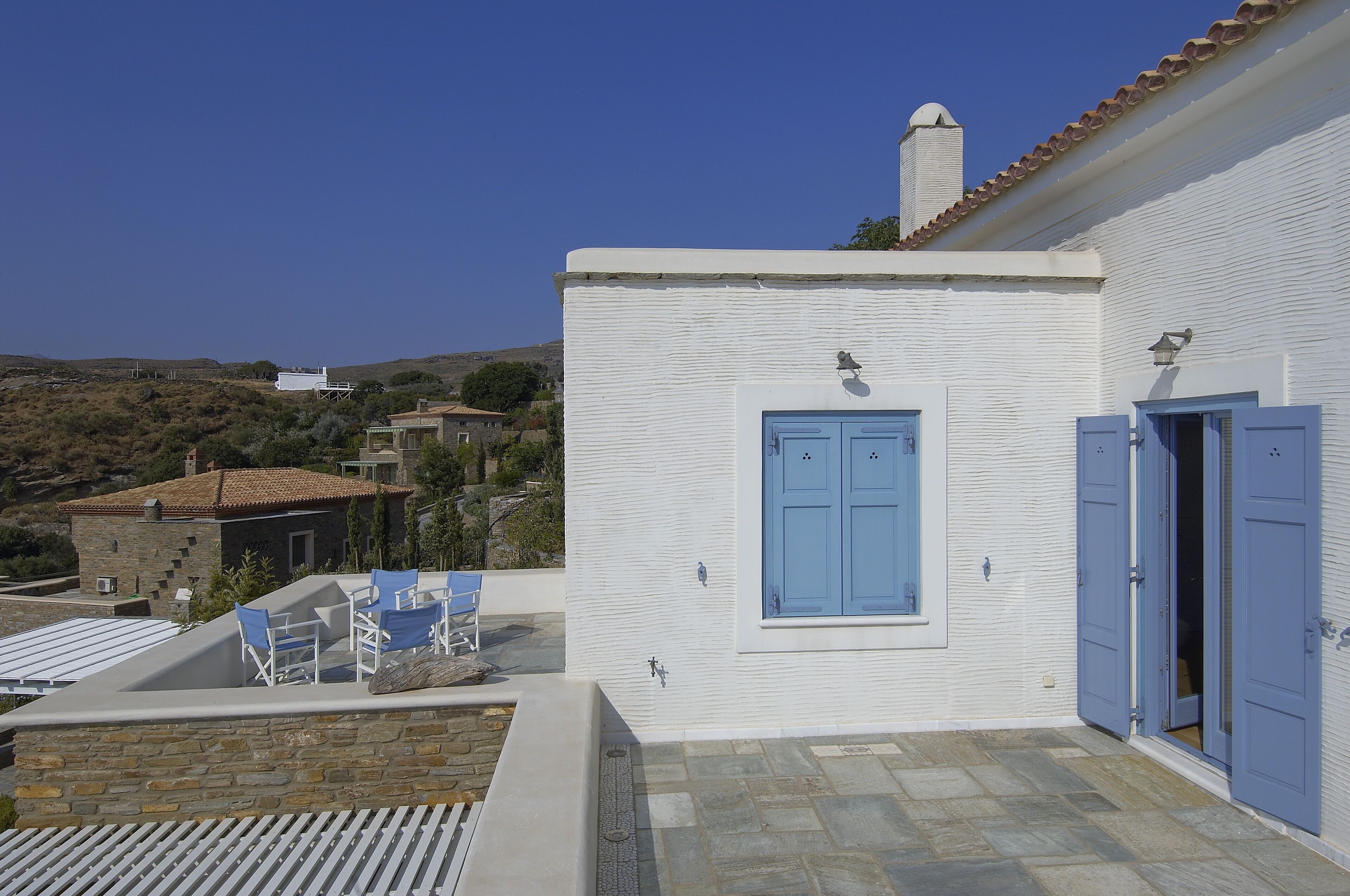 Seaside luxury villa by VillaRentalsgr
