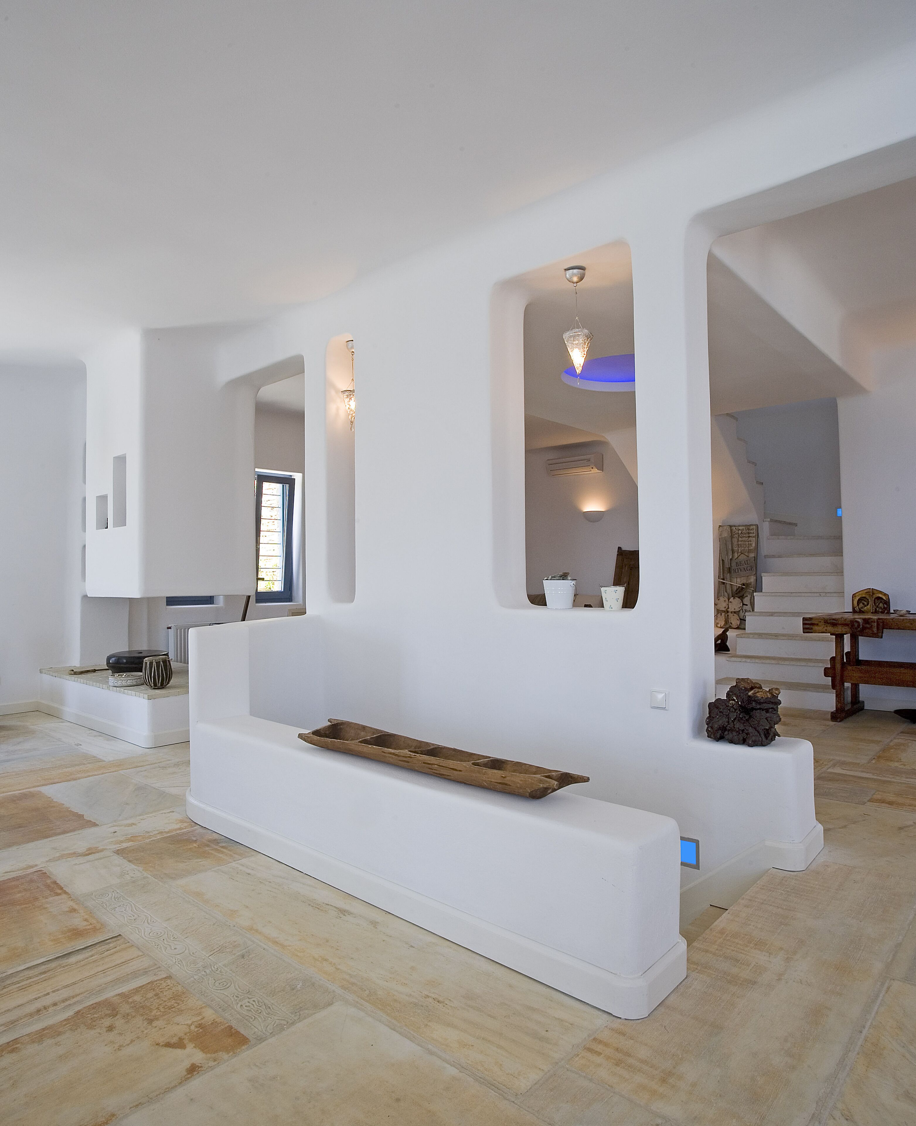 Seaside luxury villa by VillaRentalsgr