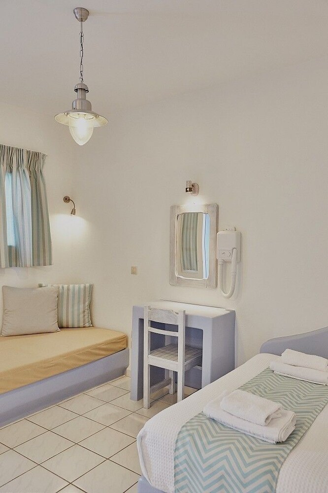 Irene Studios Andros