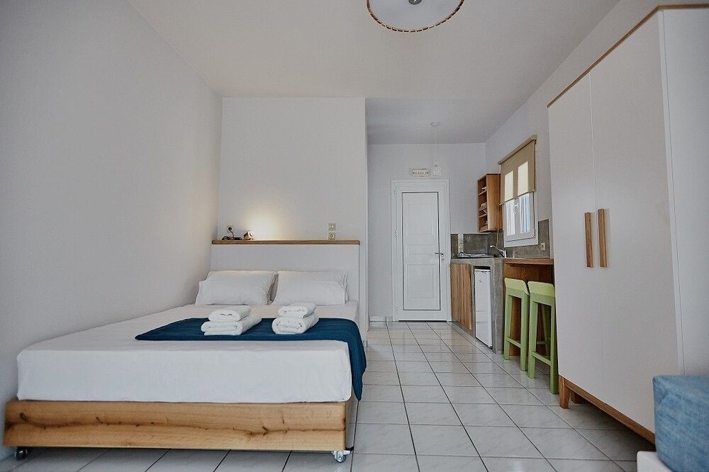 Irene Studios Andros