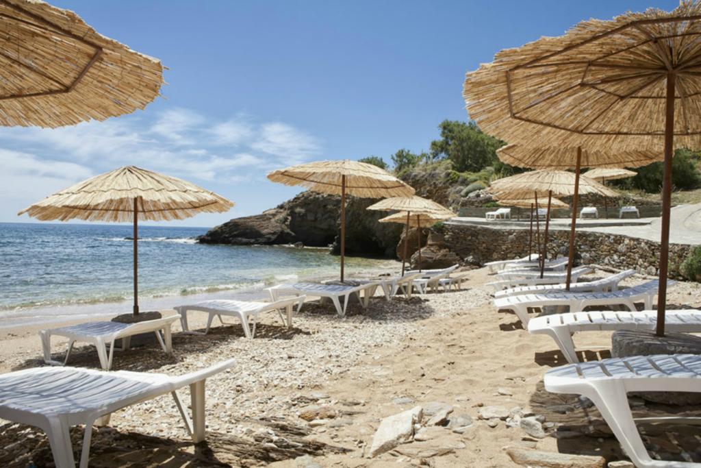 Andros Holiday Hotel