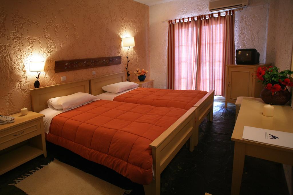 Andros Holiday Hotel