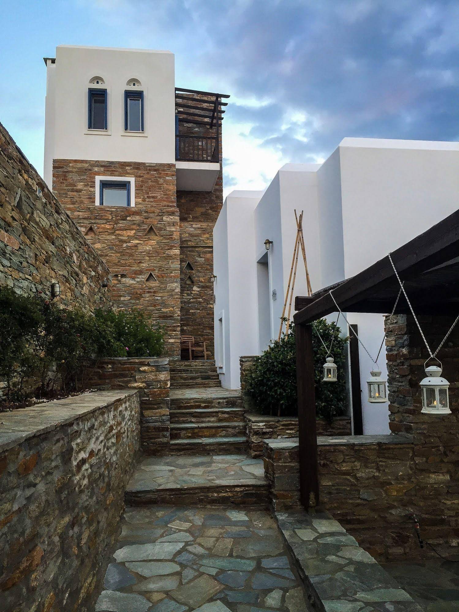 Andros Prive Suites