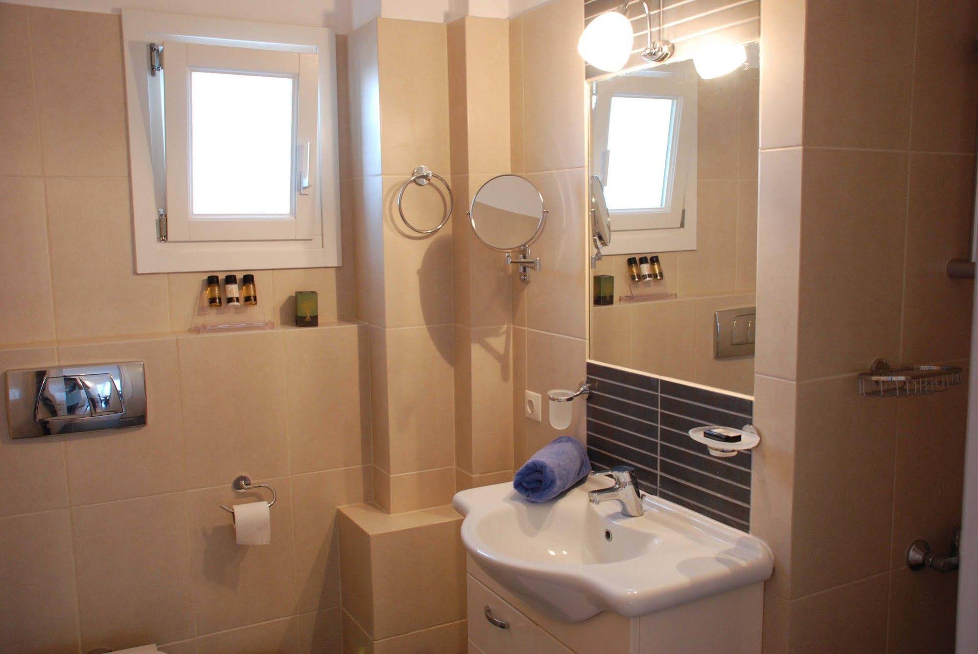 Andros Prive Suites