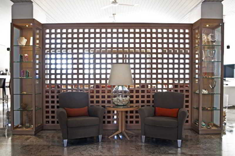 Perrakis Hotel