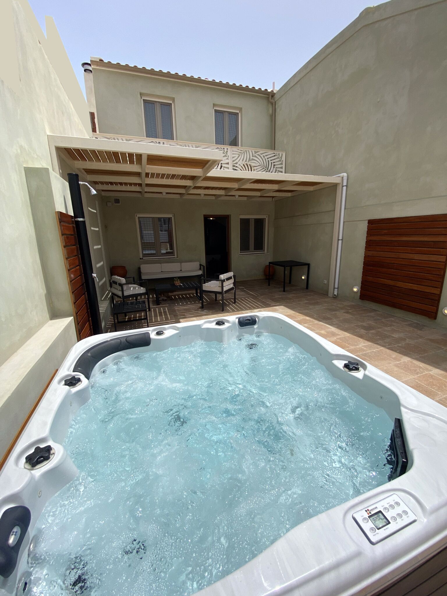 Andros 4 All Seasons Villas & Suites