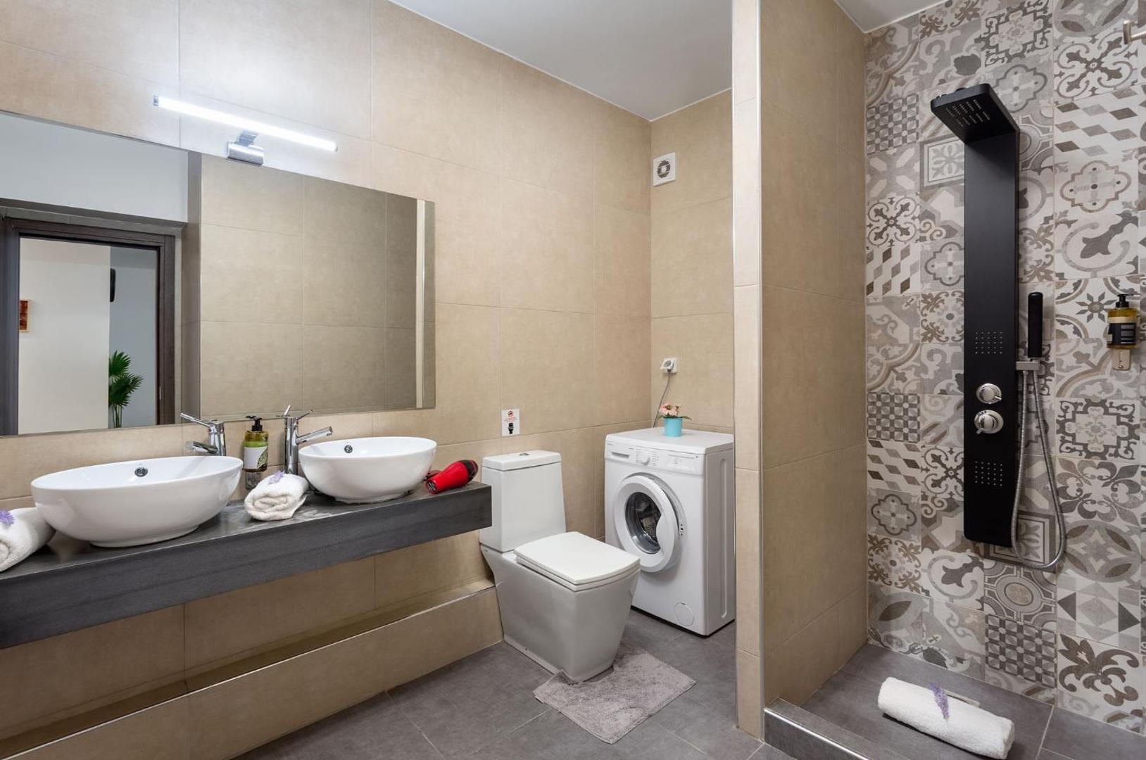 Supreme Comfort Apartments by Athens Stay