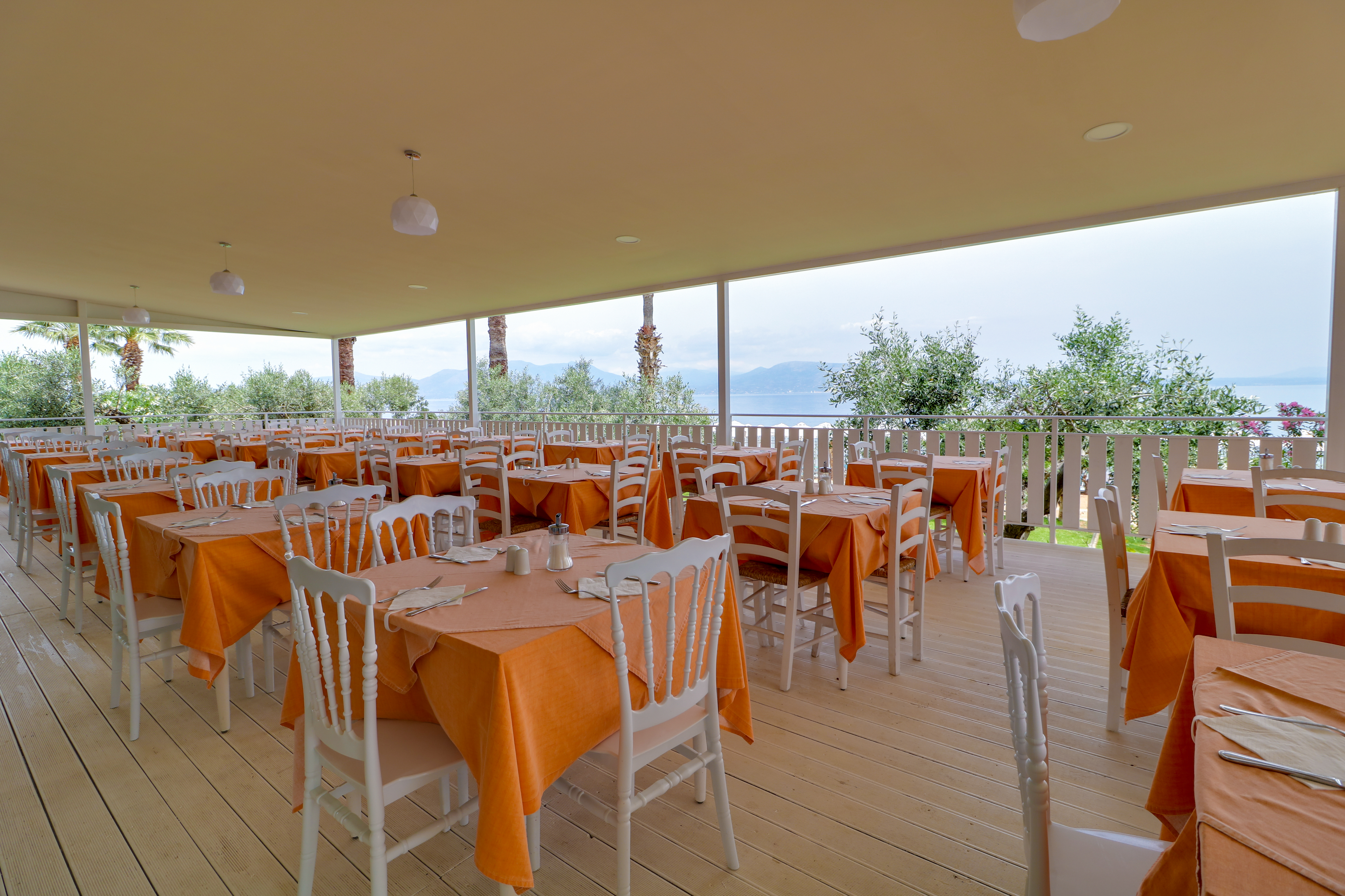 Calamos Beach Hotel