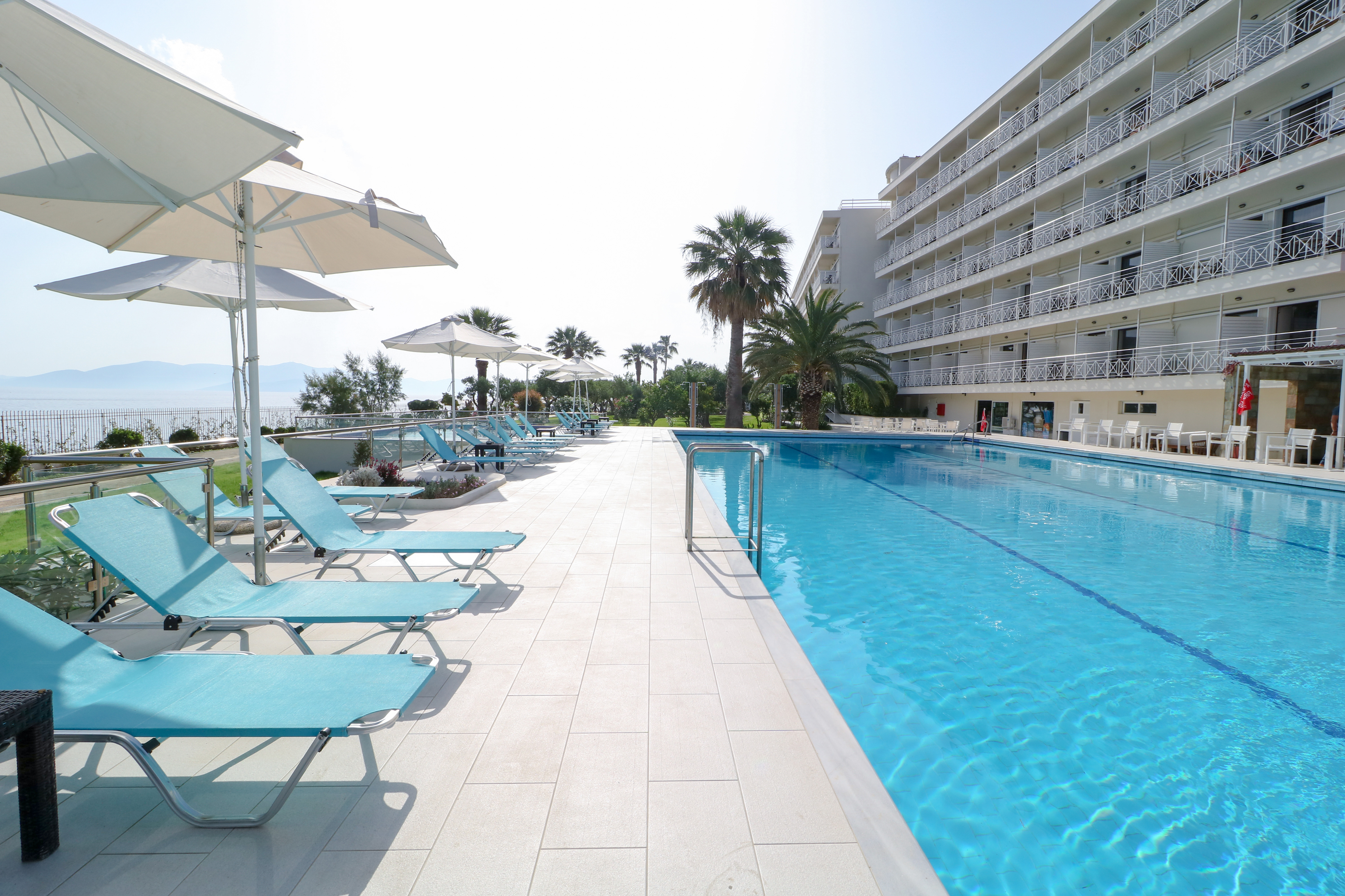 Calamos Beach Hotel