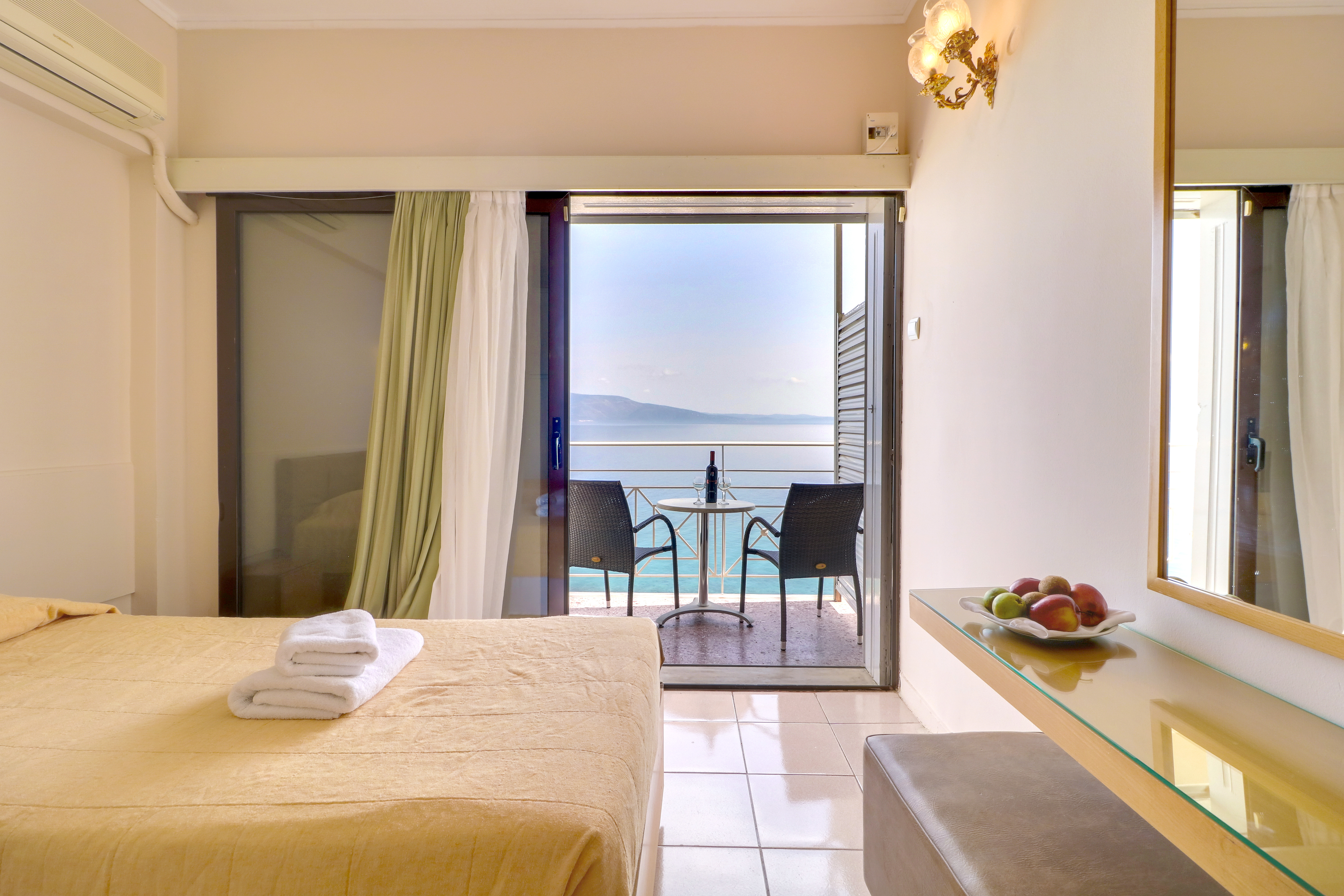 Calamos Beach Hotel