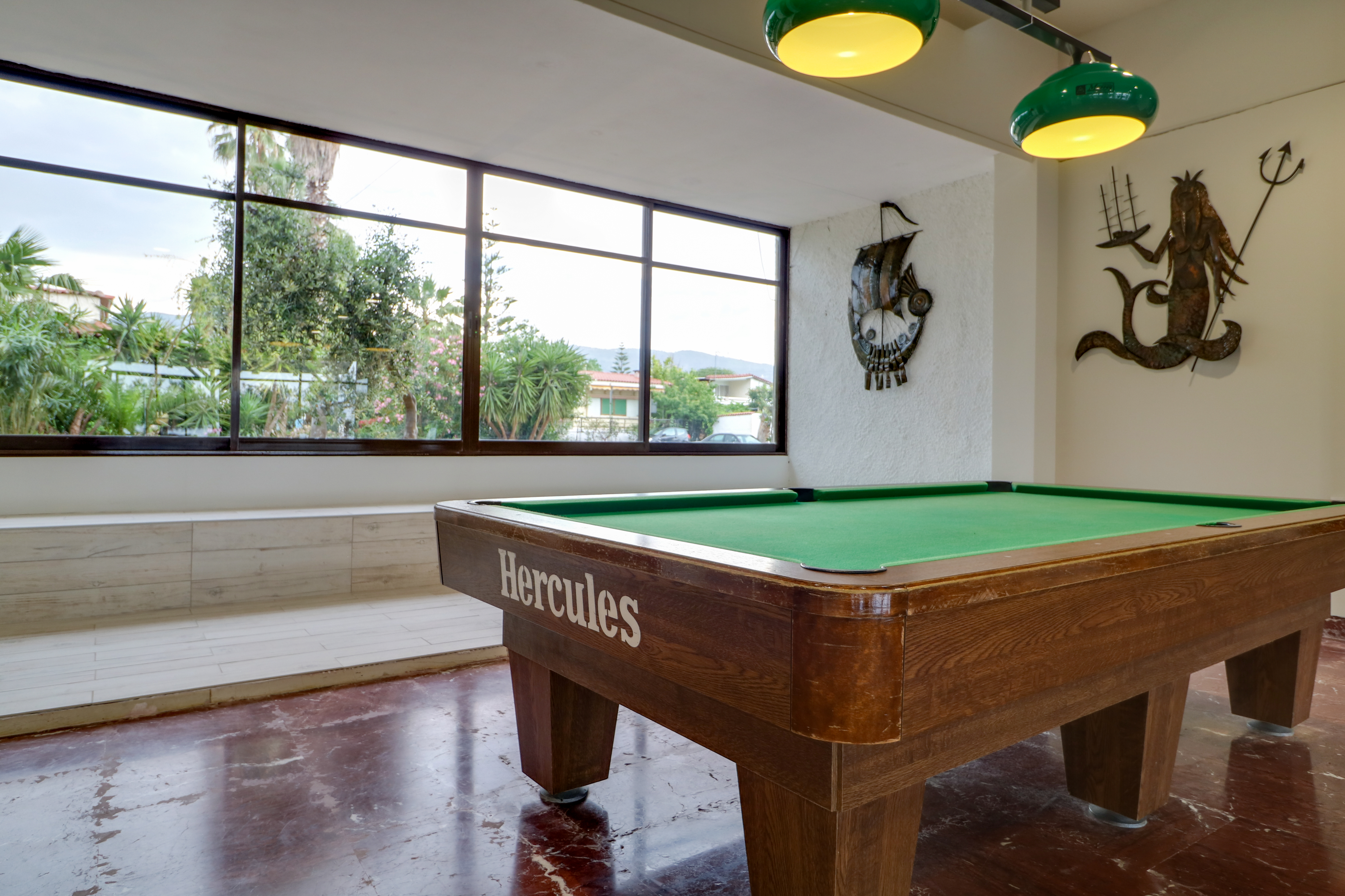 Calamos Beach Hotel