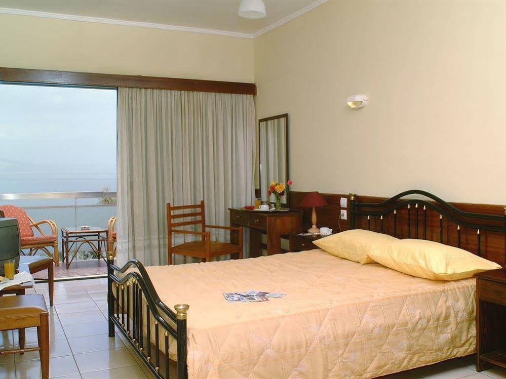 Calamos Beach Hotel