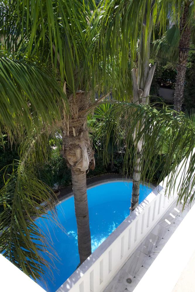 Luxurious Villa Hidden Paradise