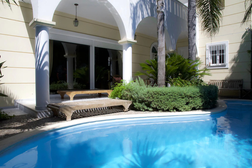 Luxurious Villa Hidden Paradise