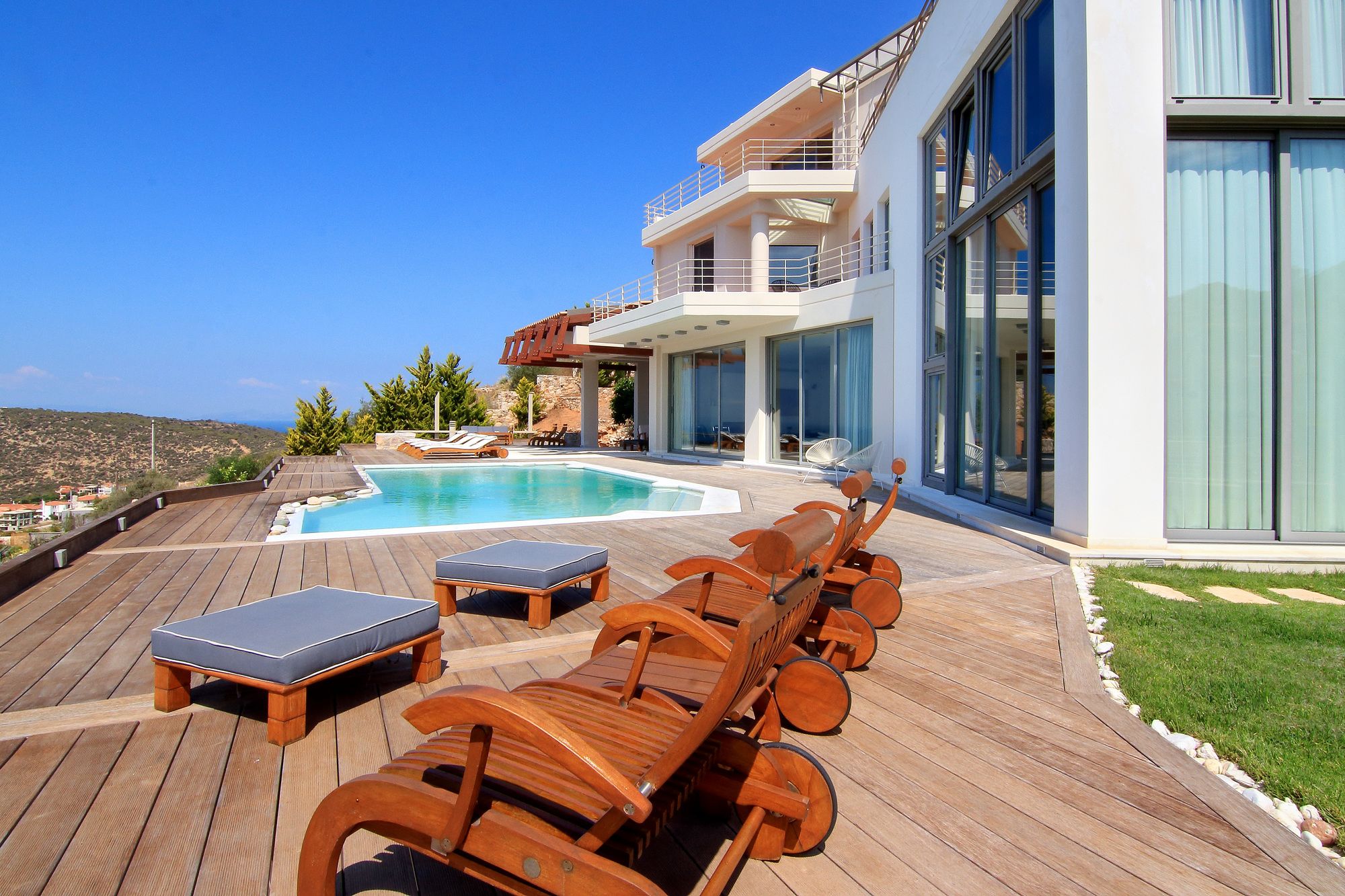 Villa TakeOff