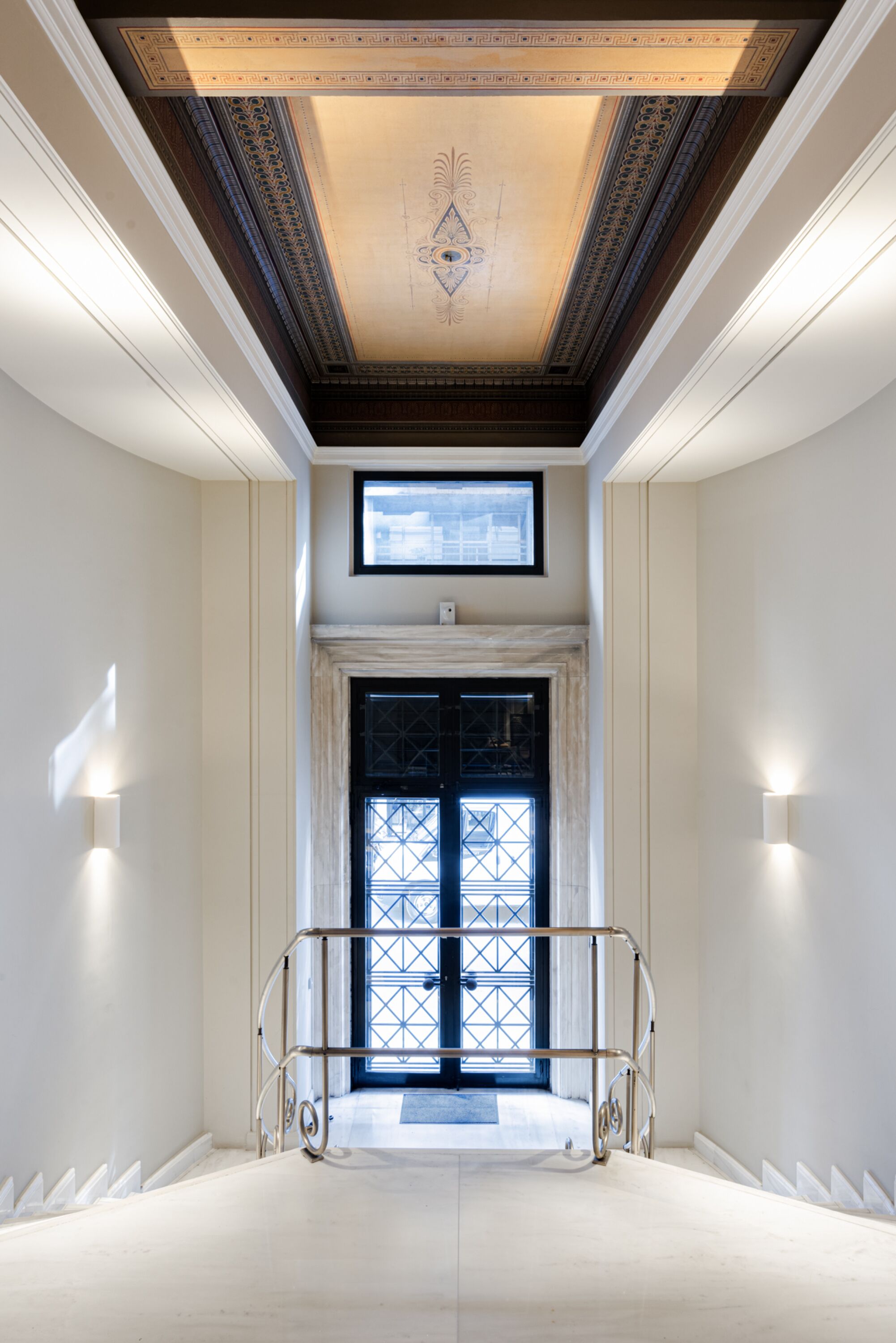 33 Solonos Suites