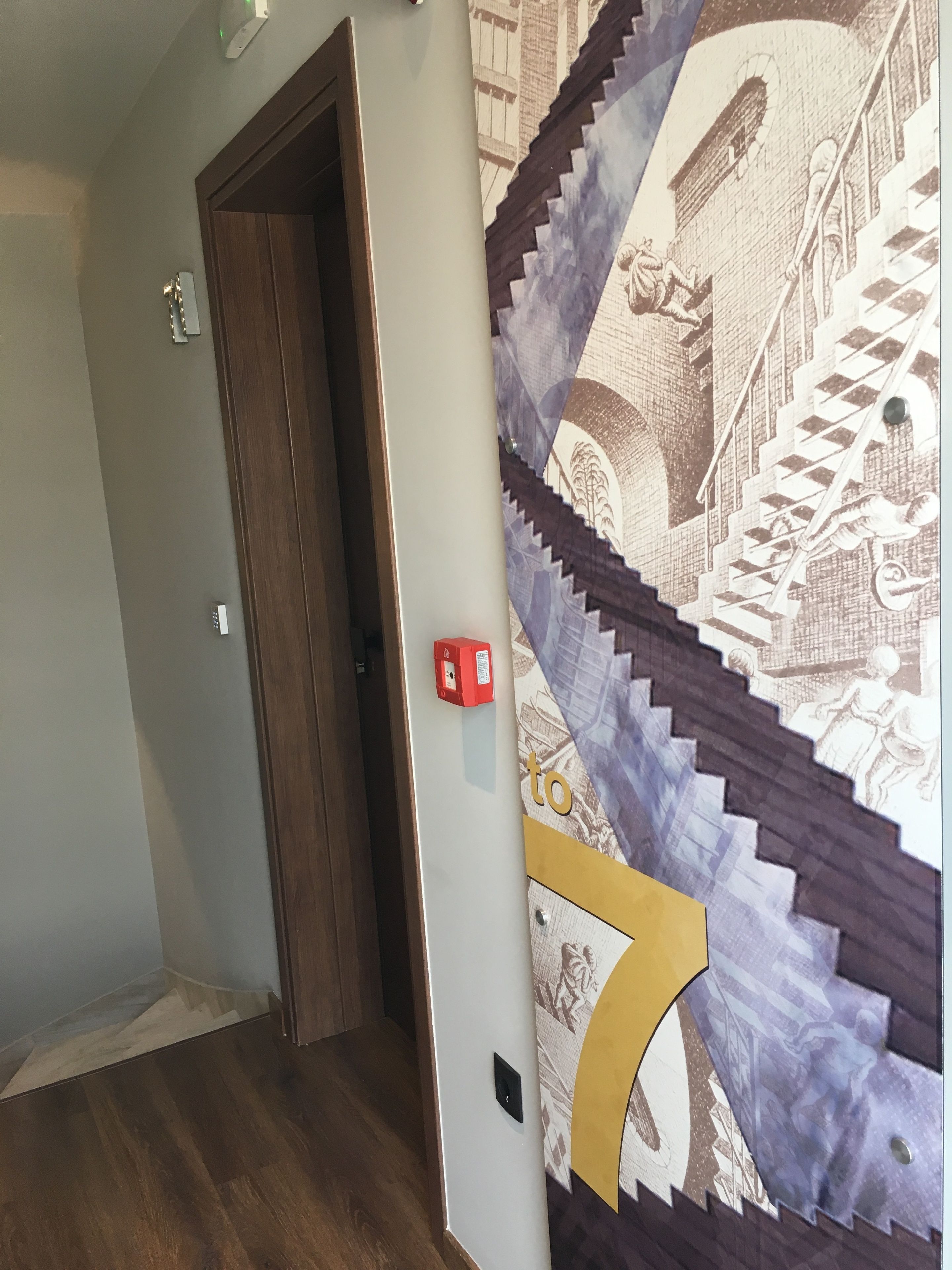 360 Degrees Pop Art Hotel