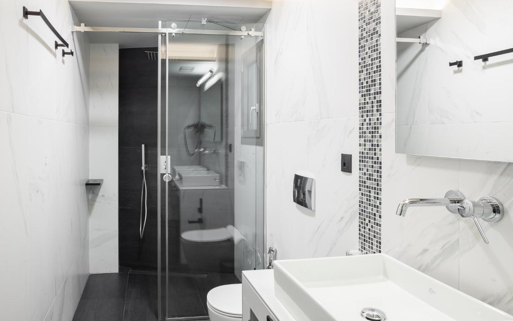 360 Degrees Pop Art Hotel