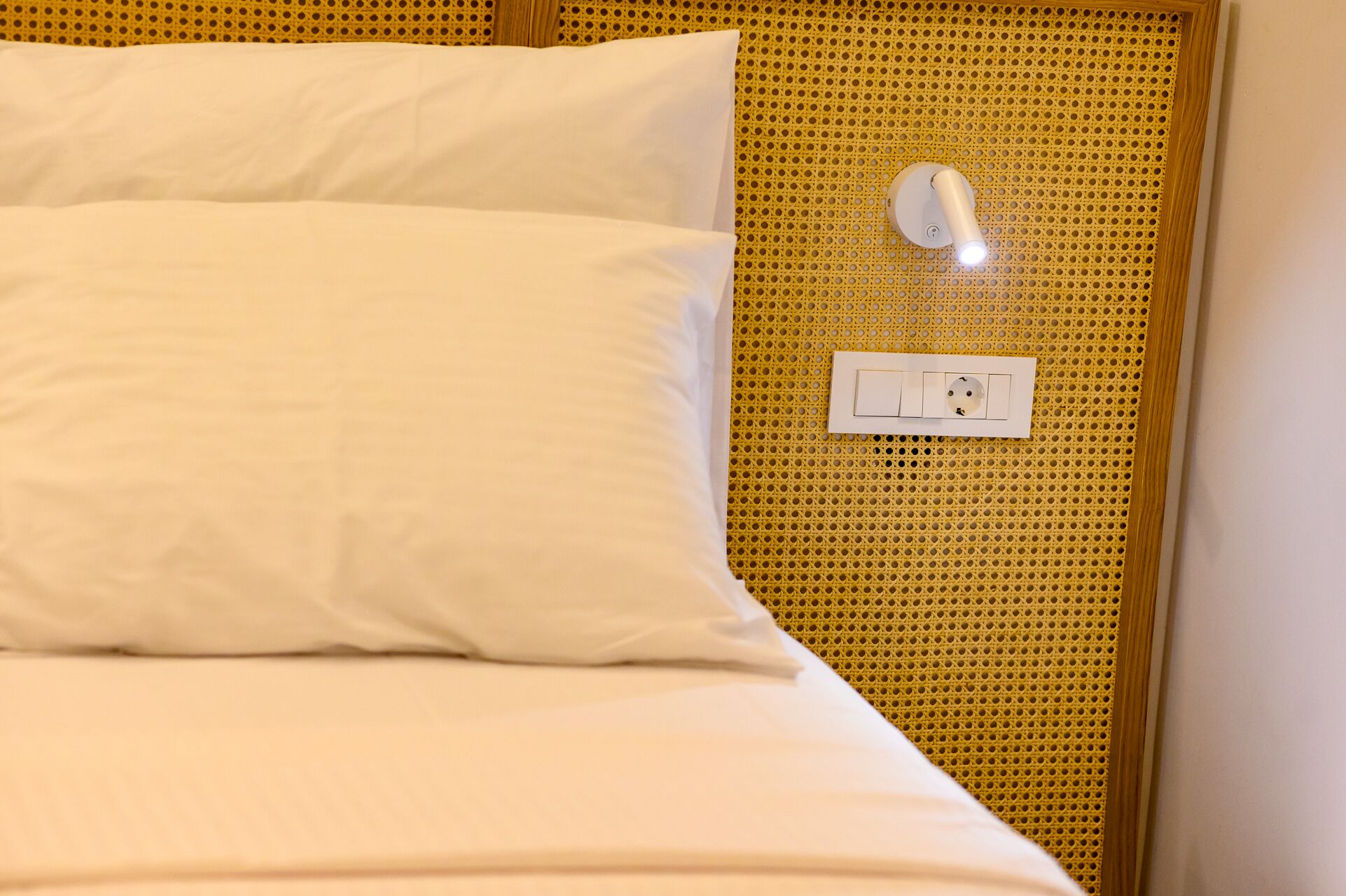 A-13 Belle Athenes - Luxury Rooms at Monastiraki Railway Station