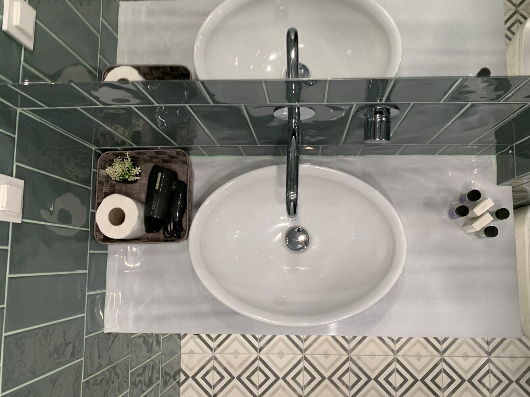 A-13 Belle Athenes - Luxury Rooms at Monastiraki Railway Station