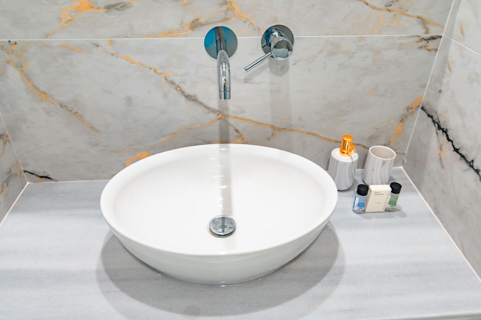 A-13 Belle Athenes - Luxury Rooms at Monastiraki Railway Station