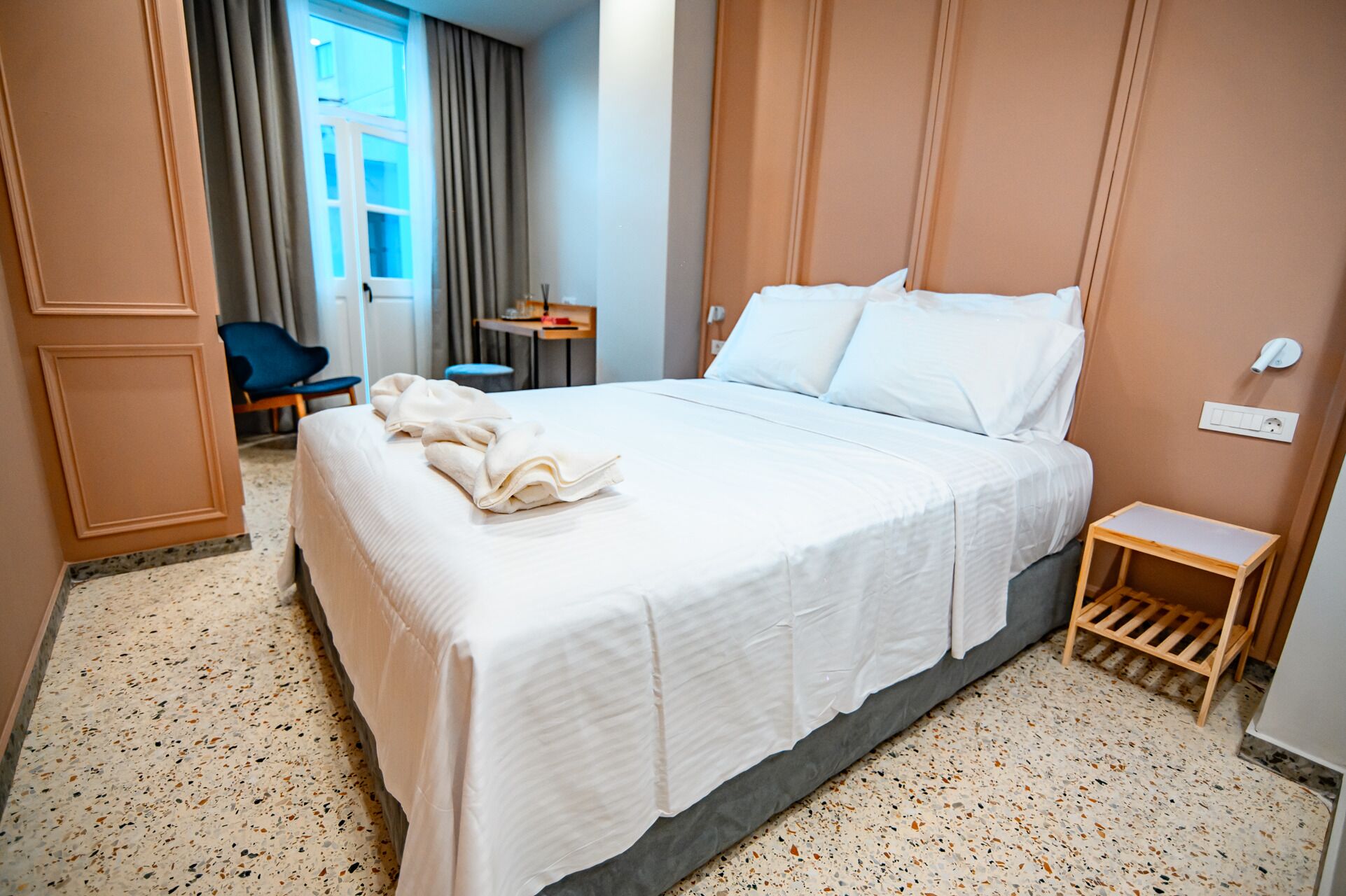 A-13 Belle Athenes - Luxury Rooms at Monastiraki Railway Station