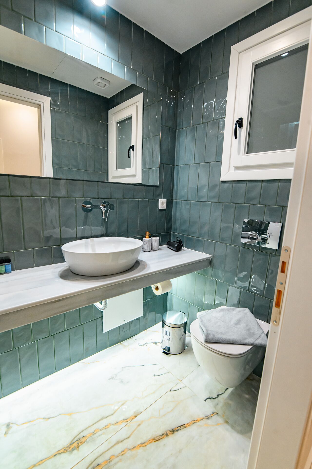 A-13 Belle Athenes - Luxury Rooms at Monastiraki Railway Station
