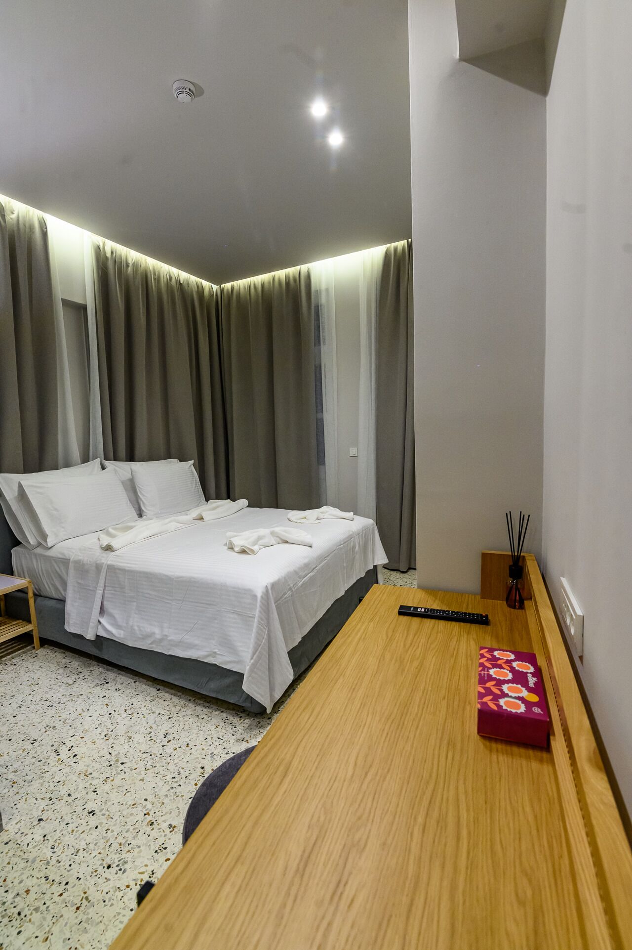 A-13 Belle Athenes - Luxury Rooms at Monastiraki Railway Station