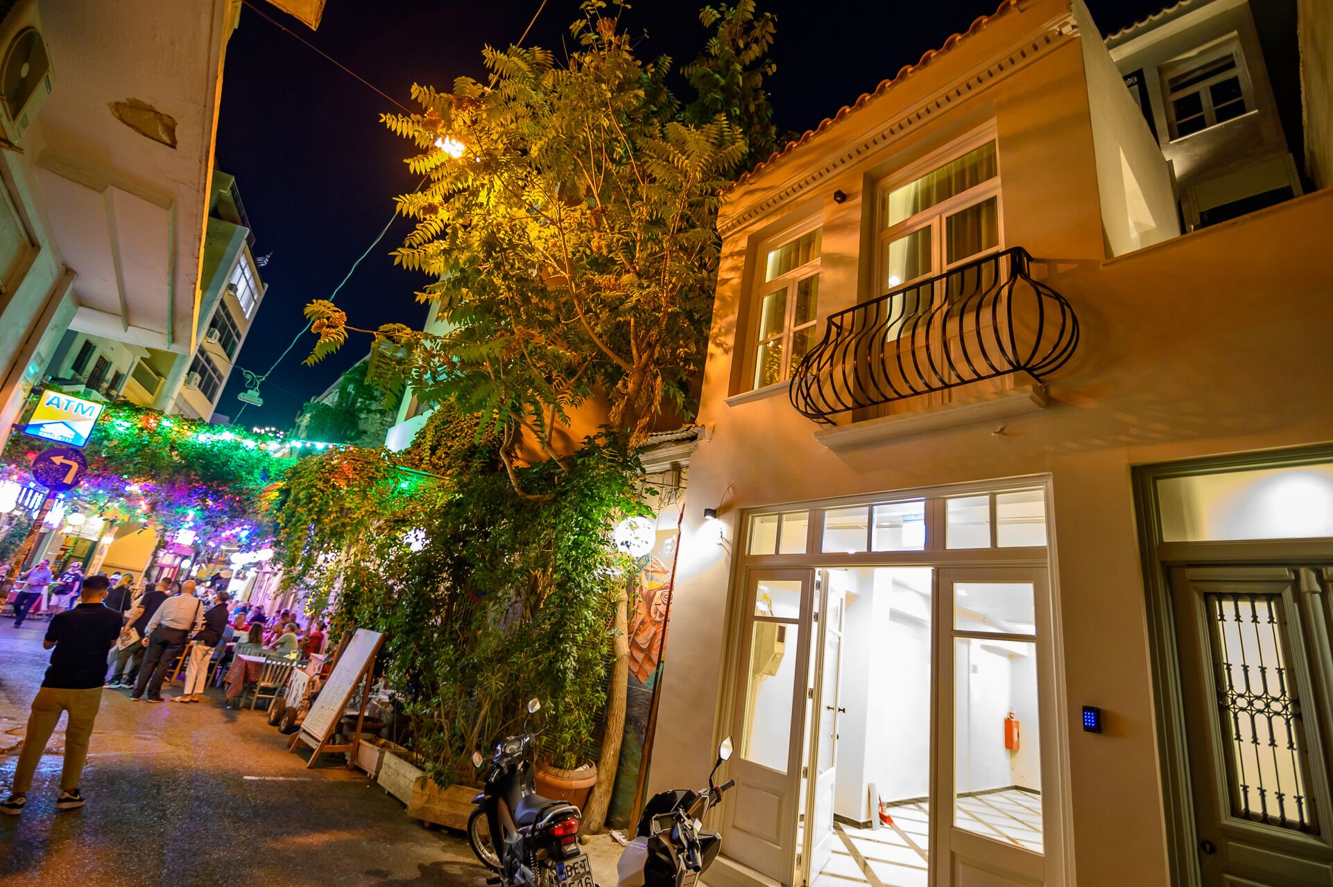 A-13 Belle Athenes - Luxury Rooms at Monastiraki Railway Station