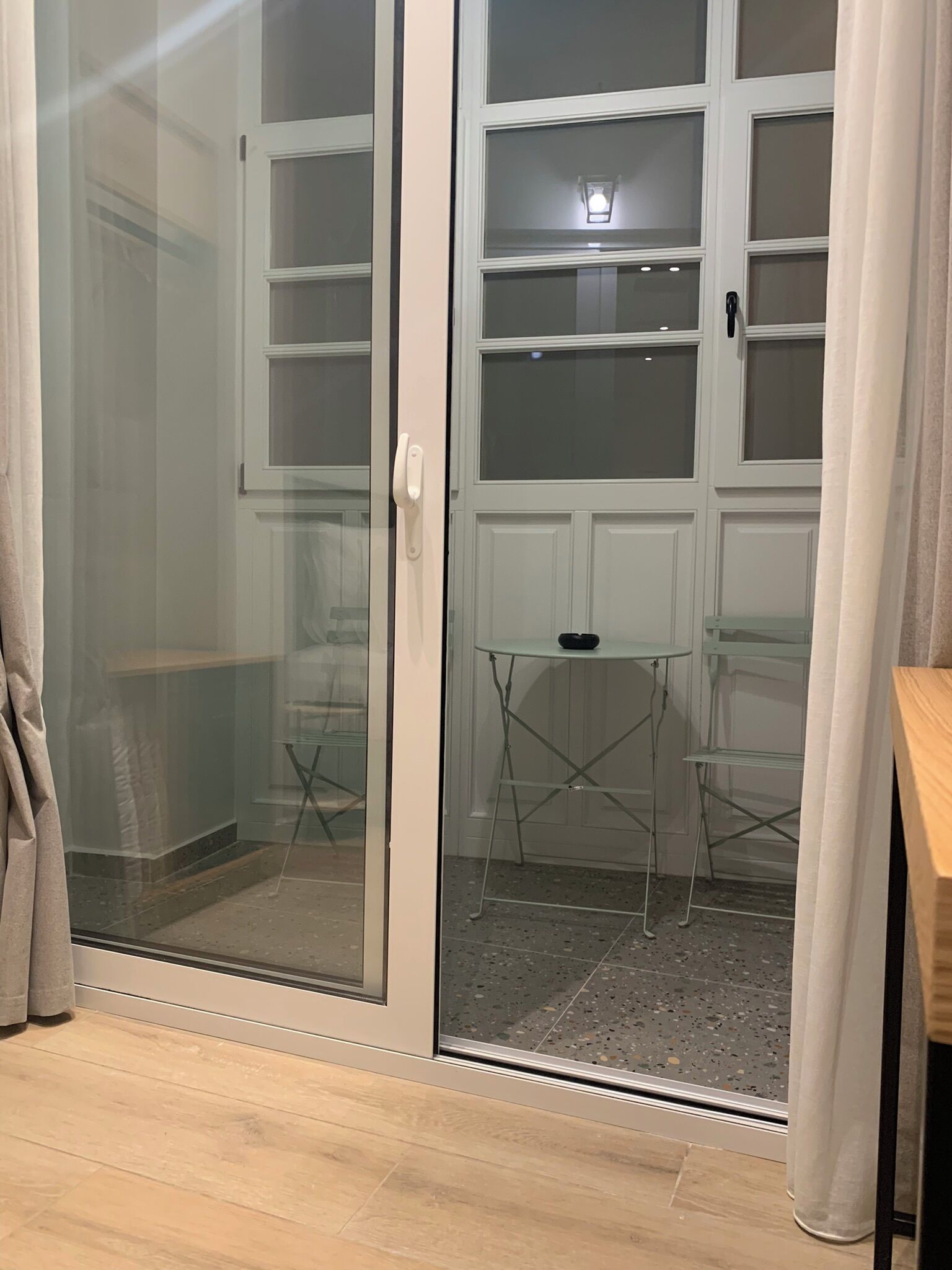 A-13 Belle Athenes - Luxury Rooms at Monastiraki Railway Station