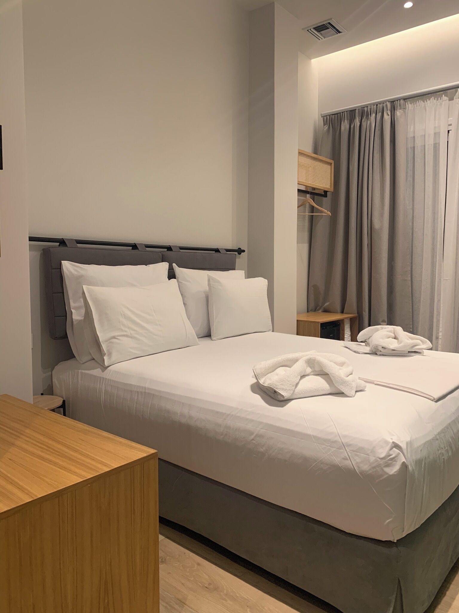 A-13 Belle Athenes - Luxury Rooms at Monastiraki Railway Station