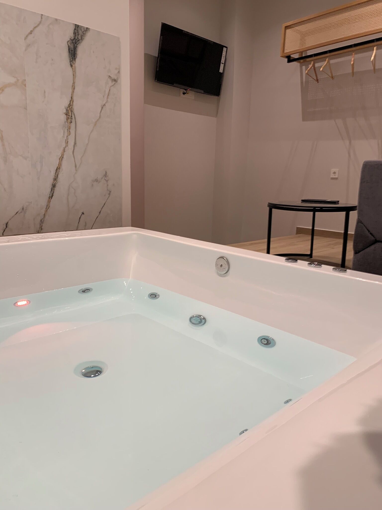 A-13 Belle Athenes - Luxury Rooms at Monastiraki Railway Station
