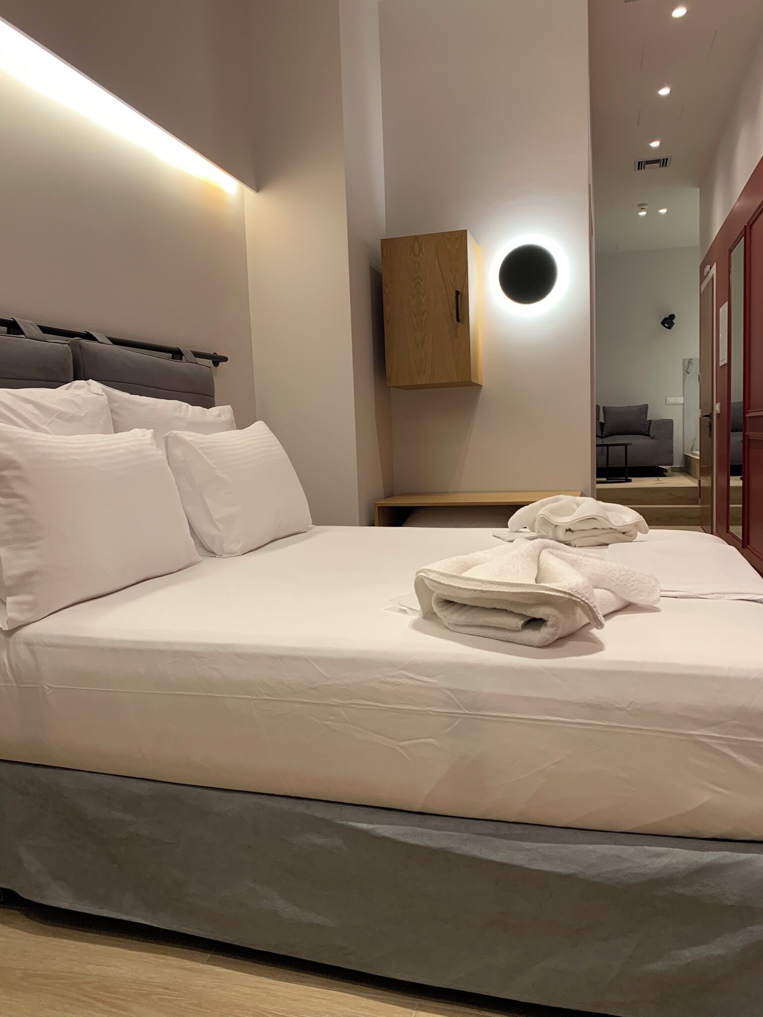 A-13 Belle Athenes - Luxury Rooms at Monastiraki Railway Station