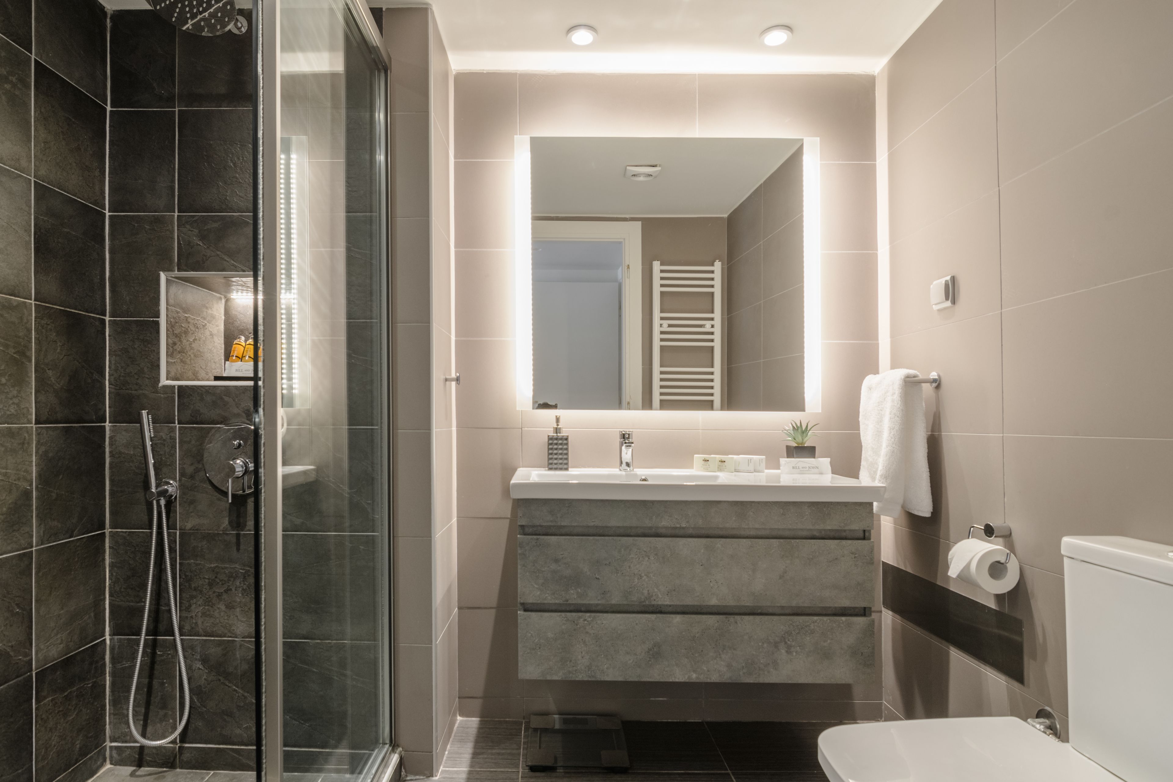 Acropolis Luxury Living