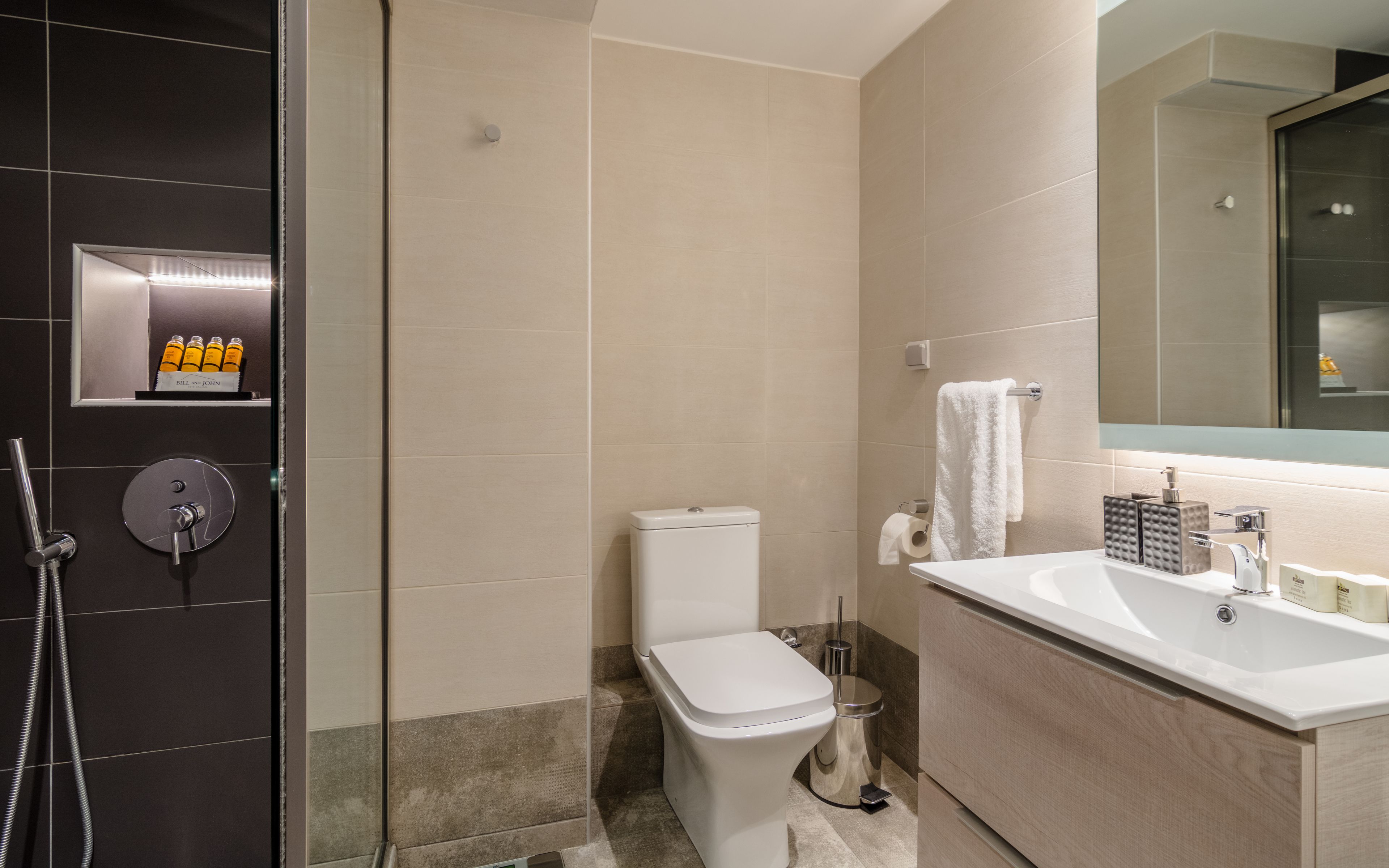 Acropolis Luxury Living