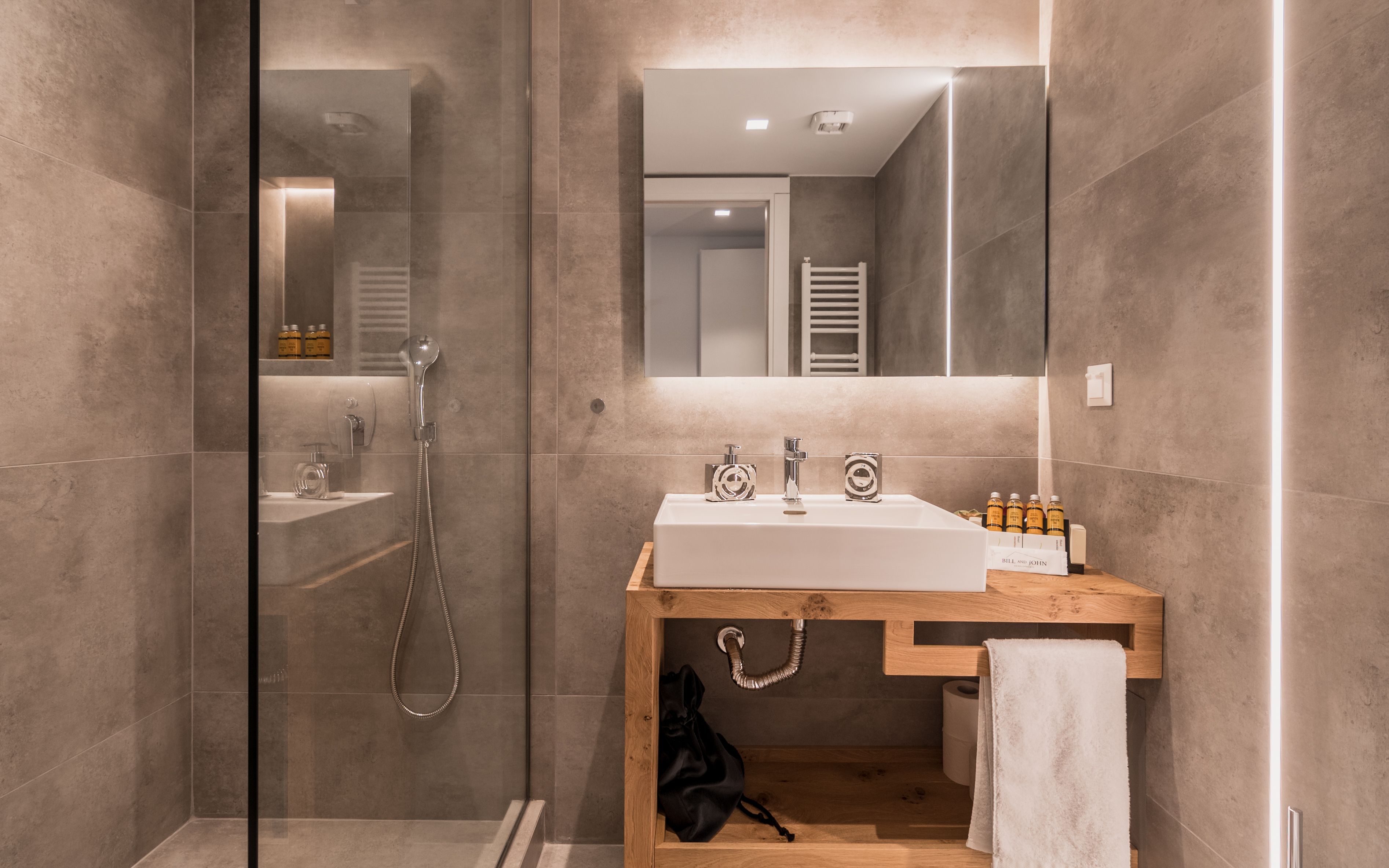 Acropolis Luxury Living