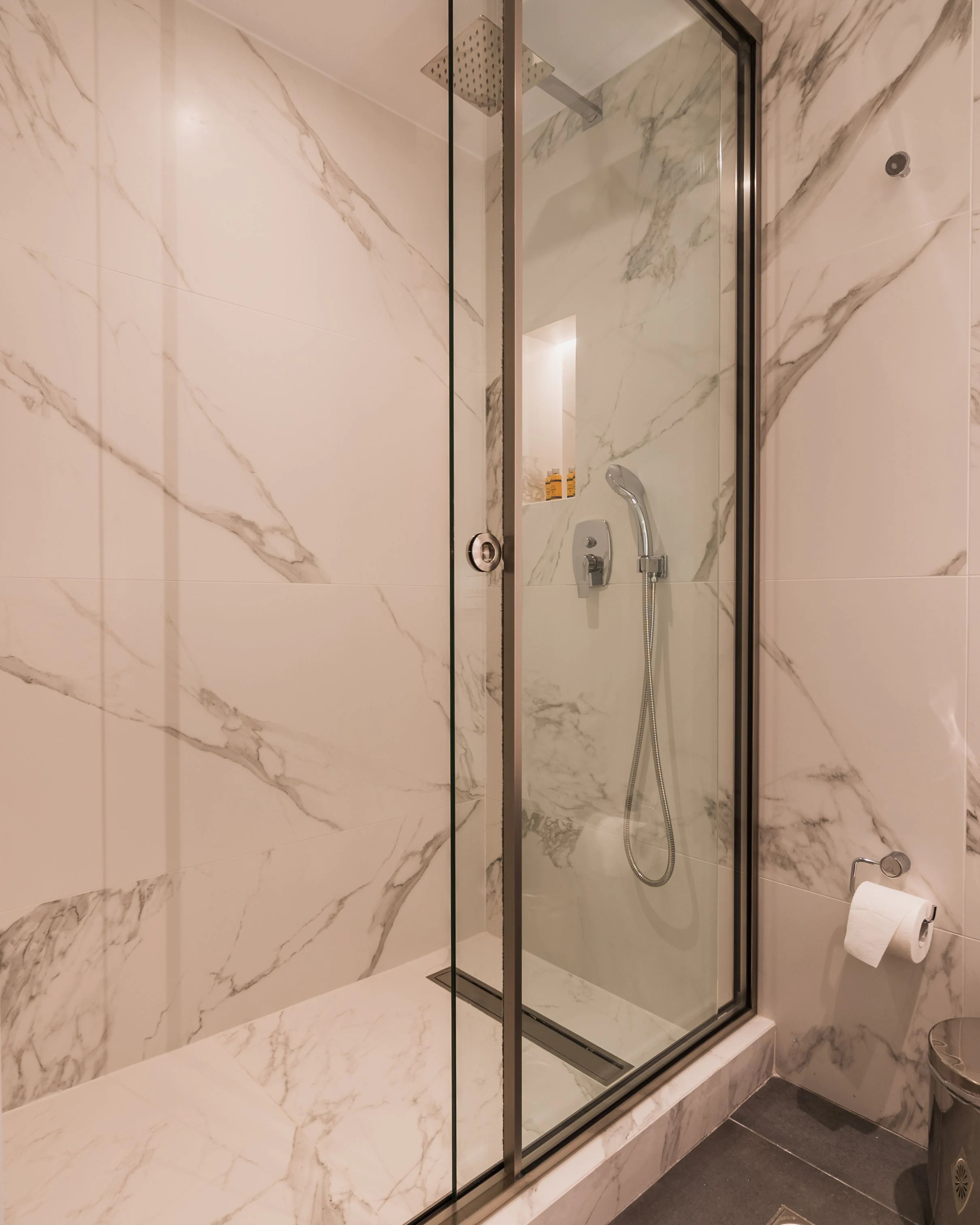Acropolis Luxury Living