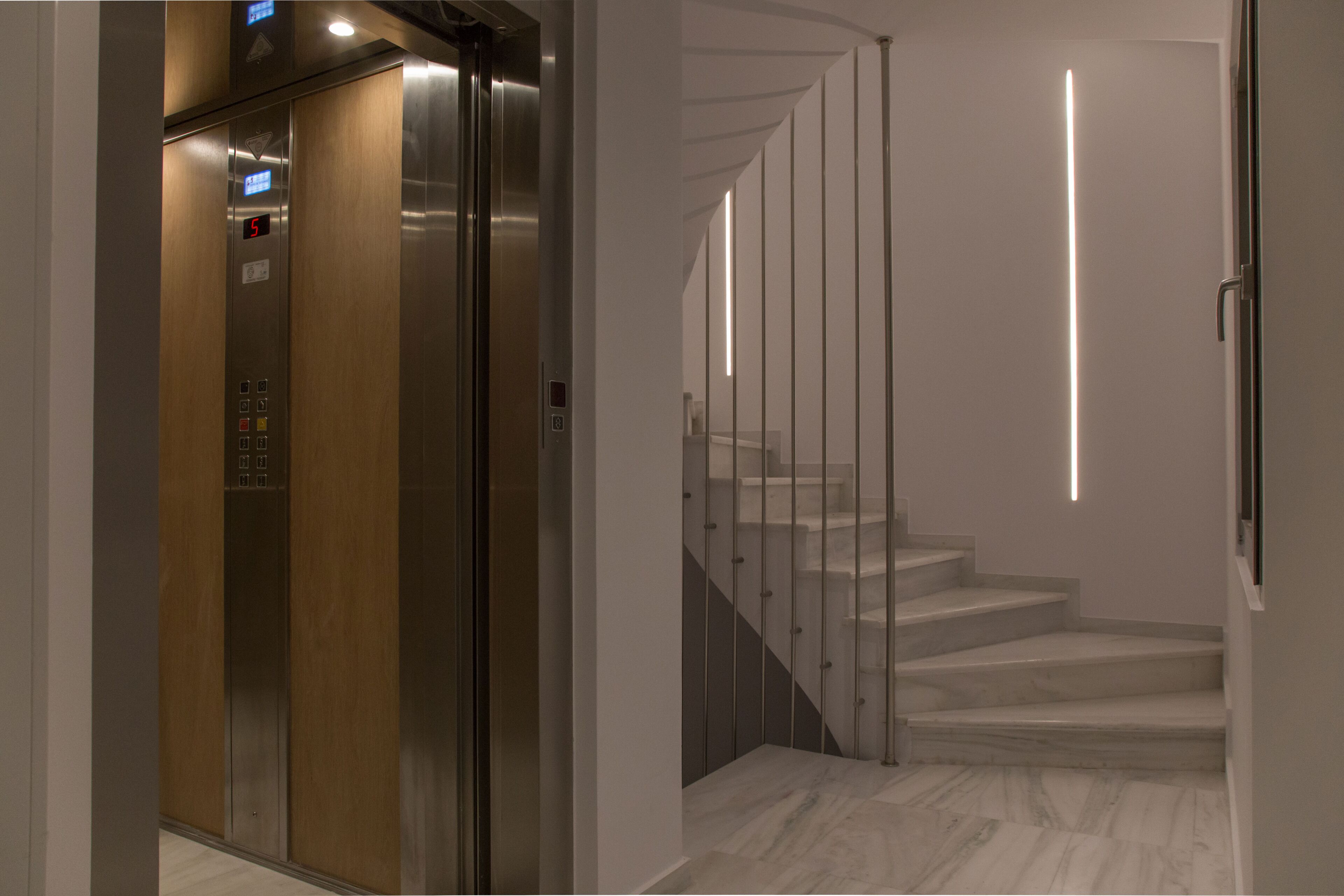 Acropolis Golden Suites by GHH