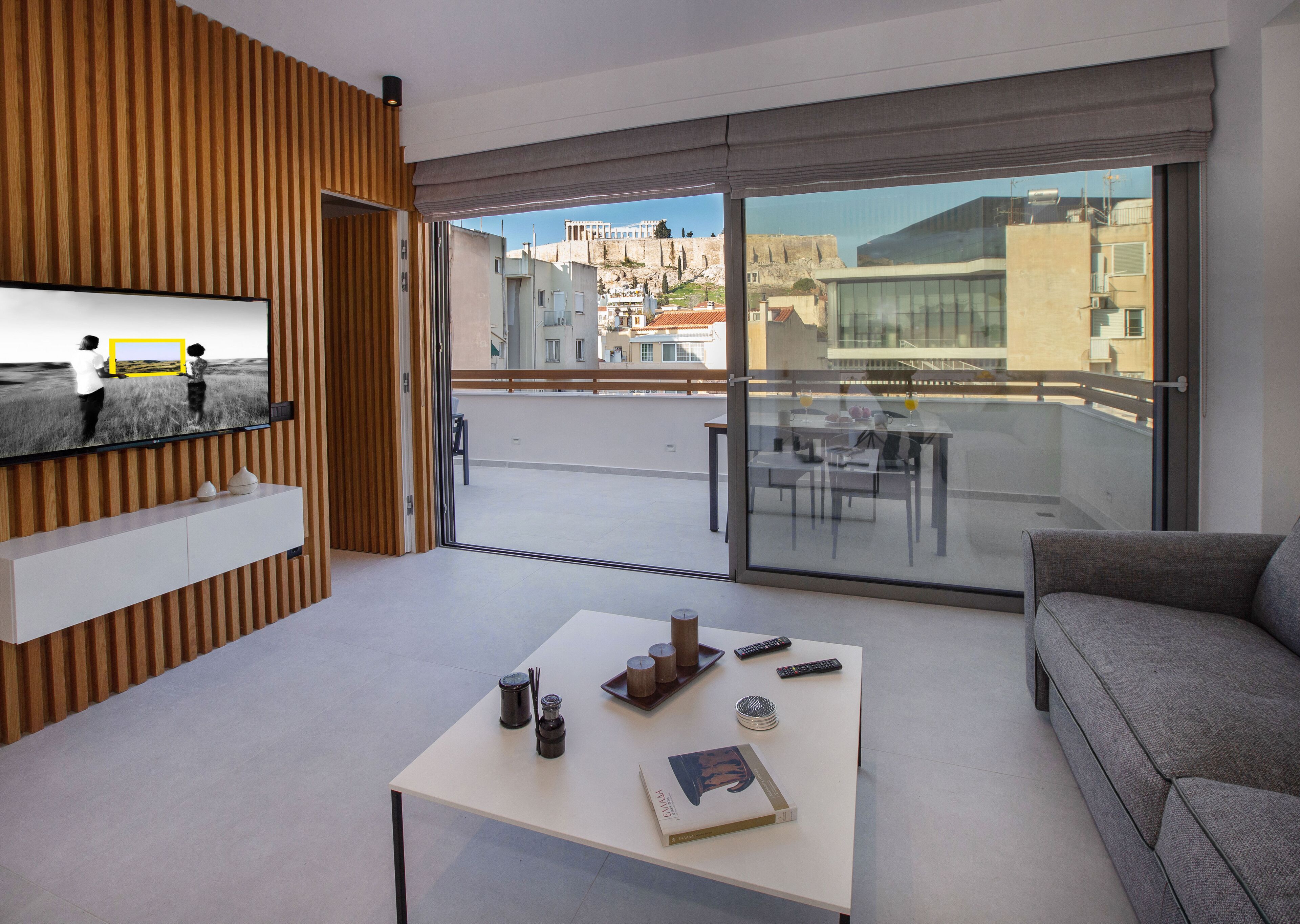Acropolis Golden Suites by GHH