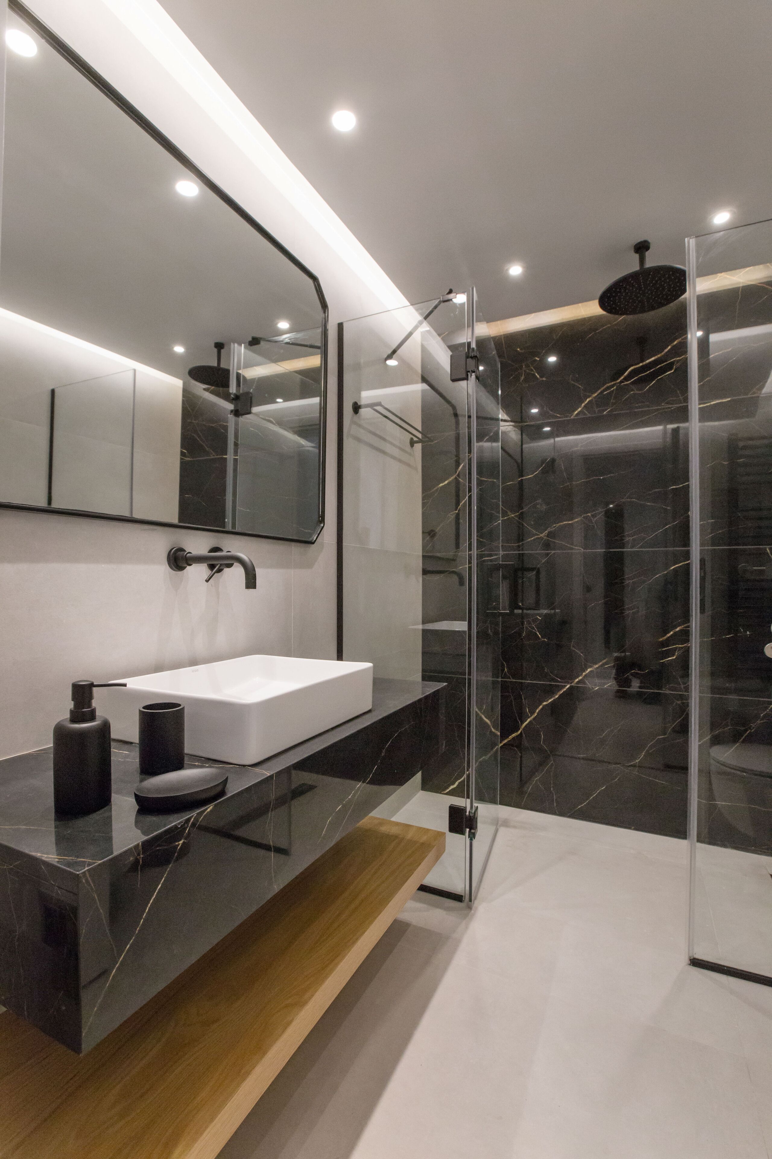 Acropolis Golden Suites by GHH