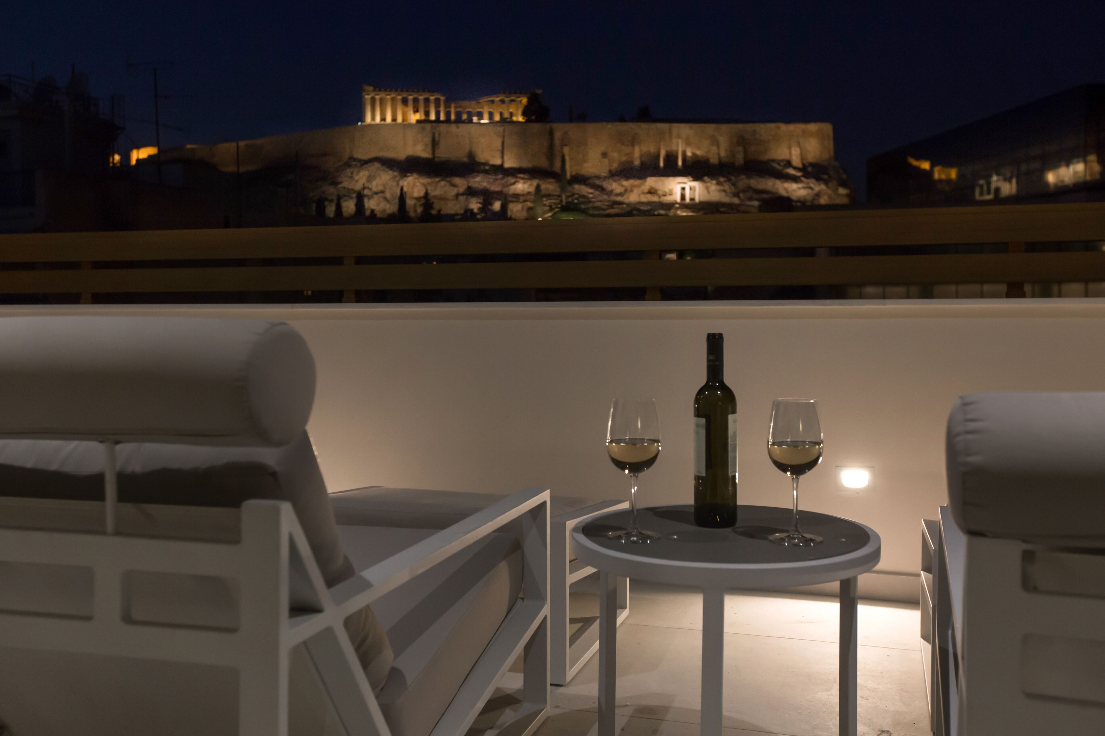 Acropolis Golden Suites by GHH