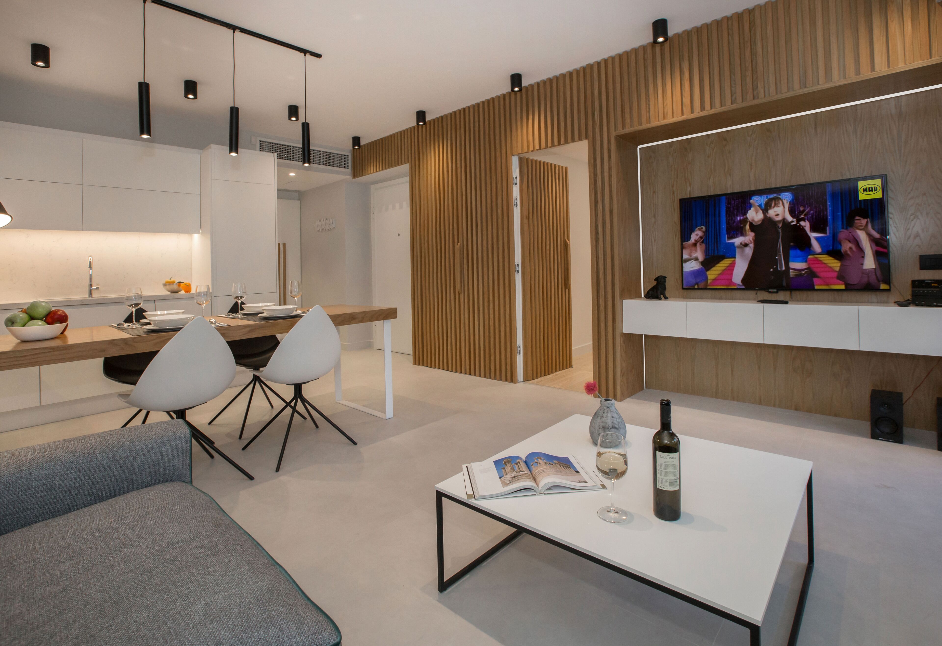 Acropolis Golden Suites by GHH