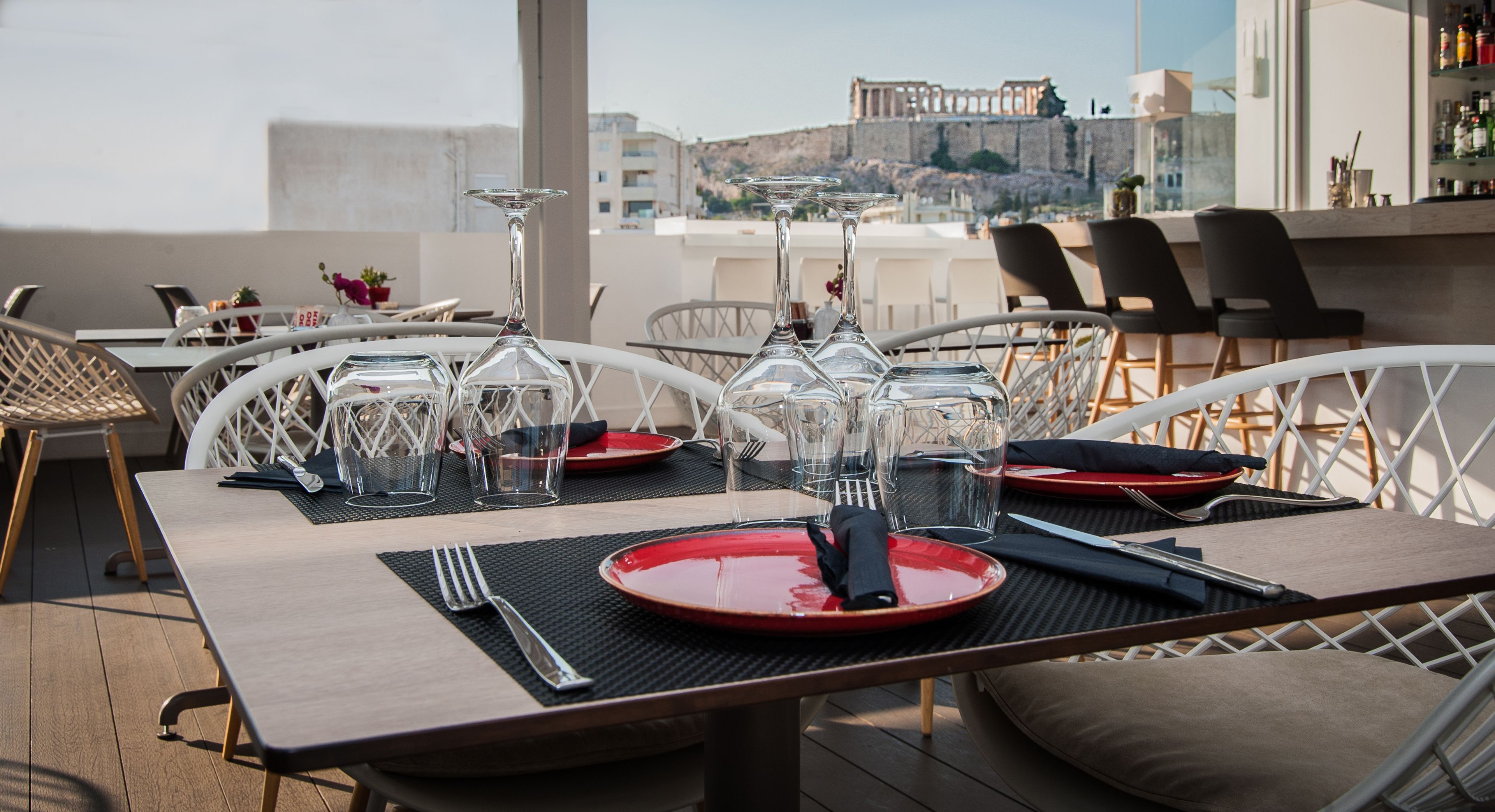 Acropolis Select