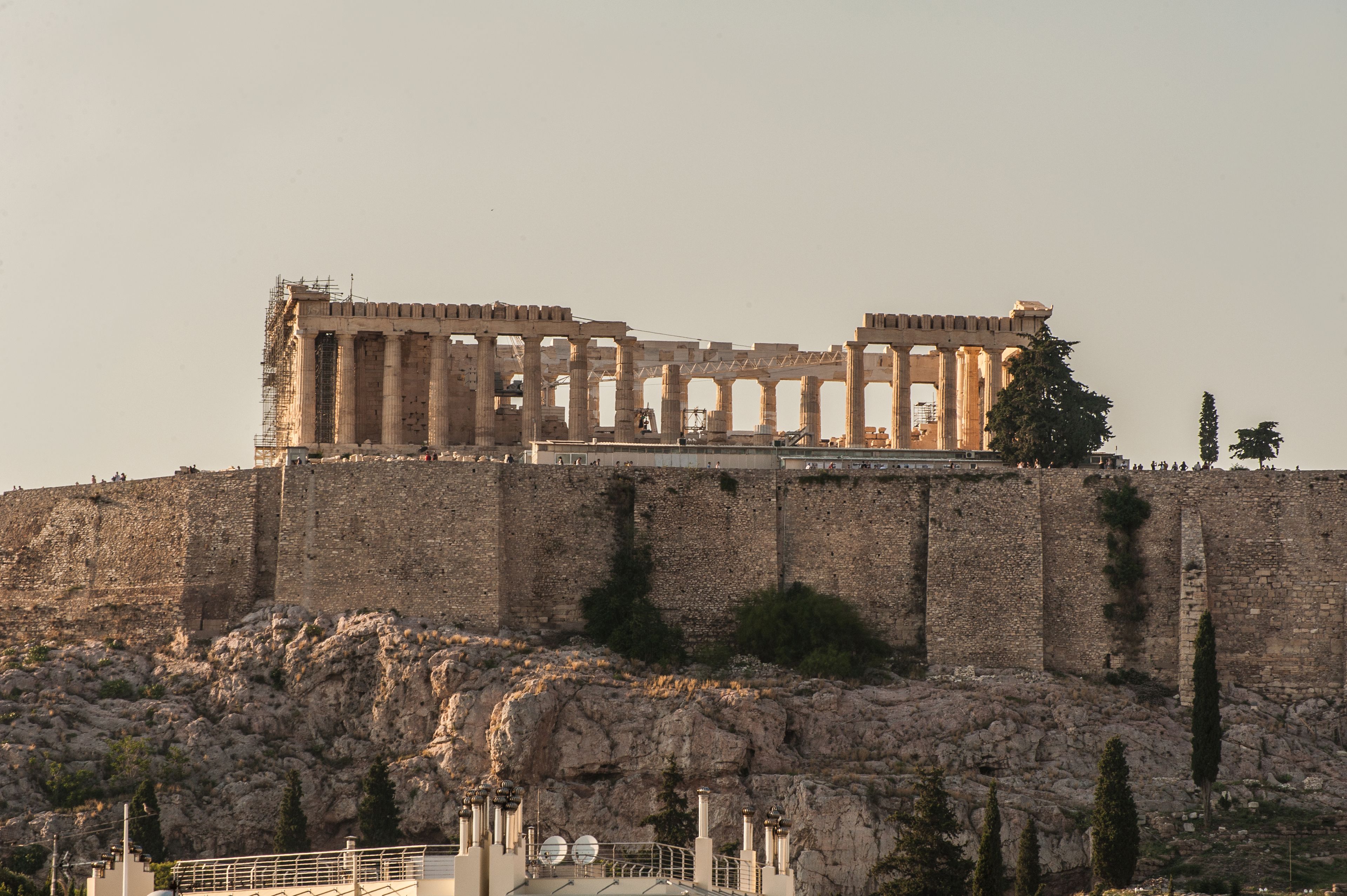 Acropolis Select