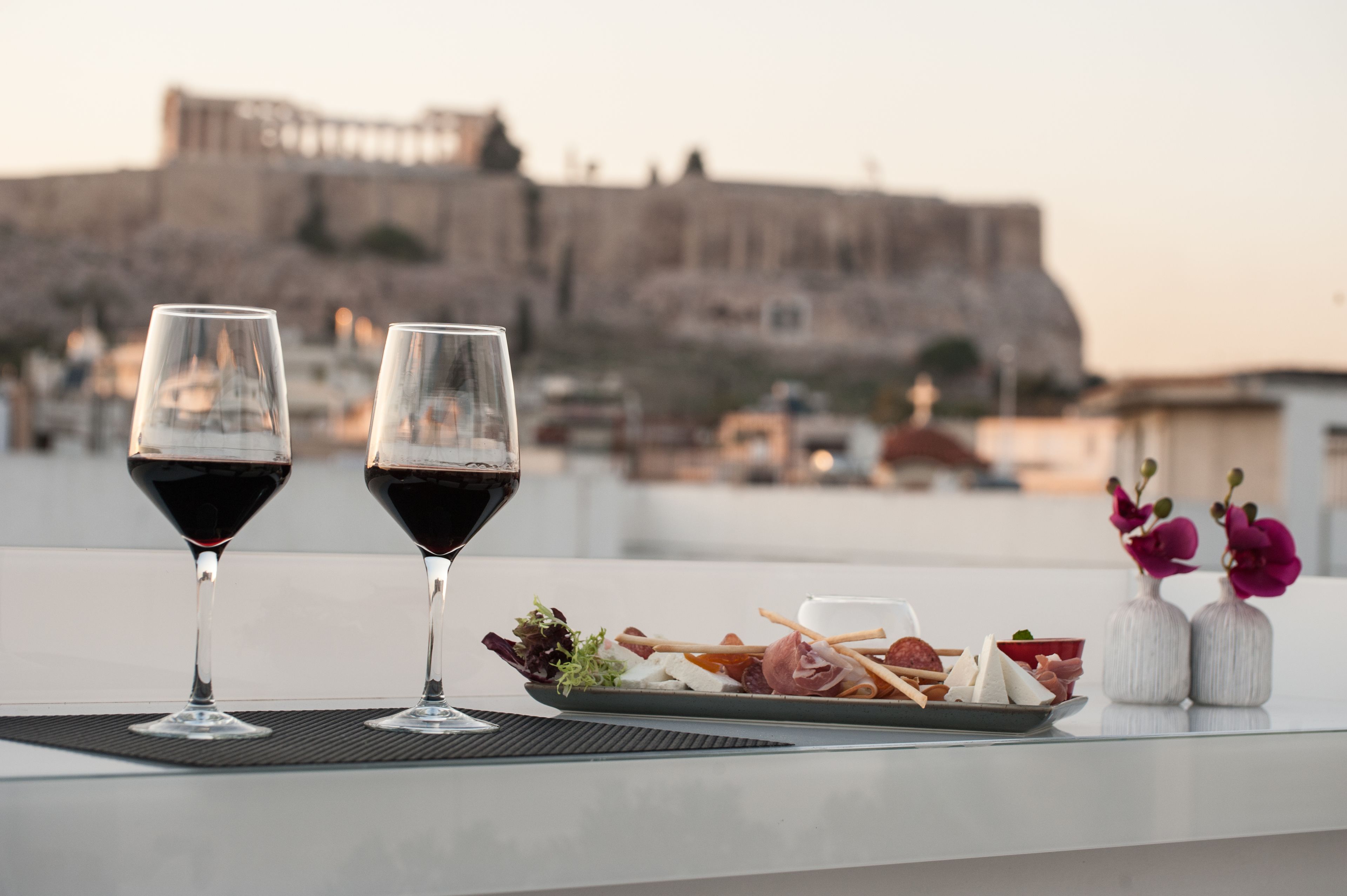 Acropolis Select