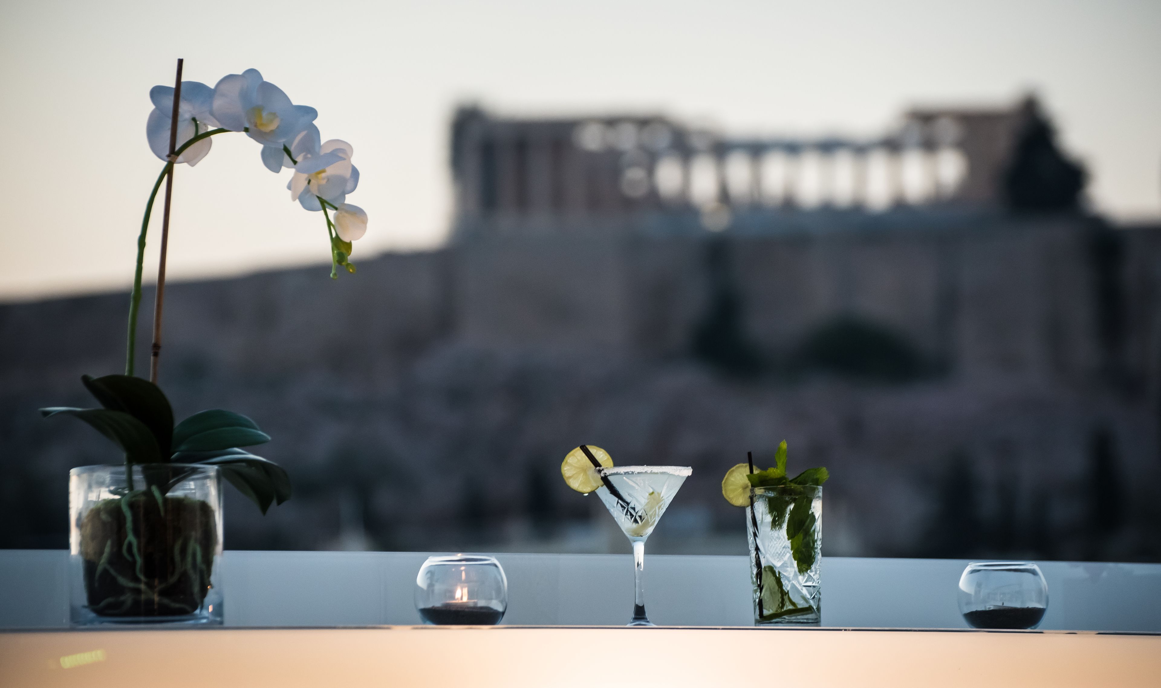 Acropolis Select